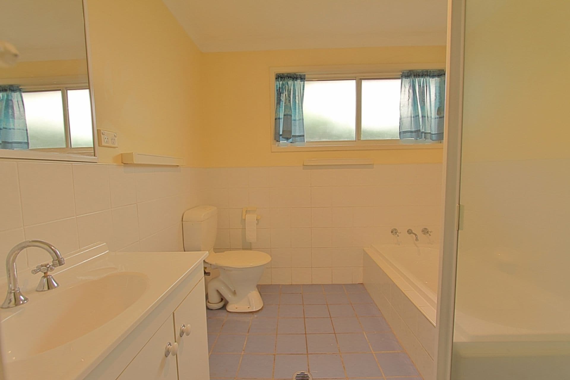 6 Boronia Road, Bullaburra, NSW, 2784, Bullaburra - Thumbnail 8