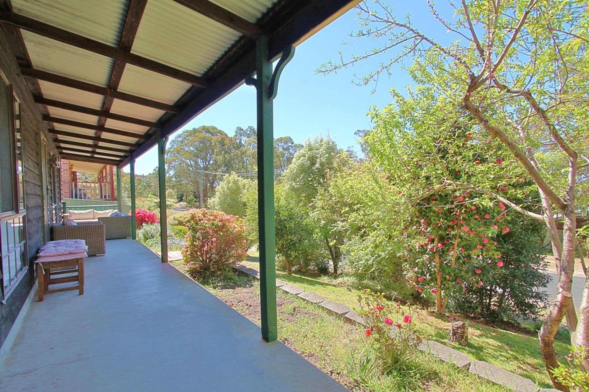 34 Cliff Avenue, Hazelbrook, NSW, 2779, Hazelbrook - Thumbnail 3