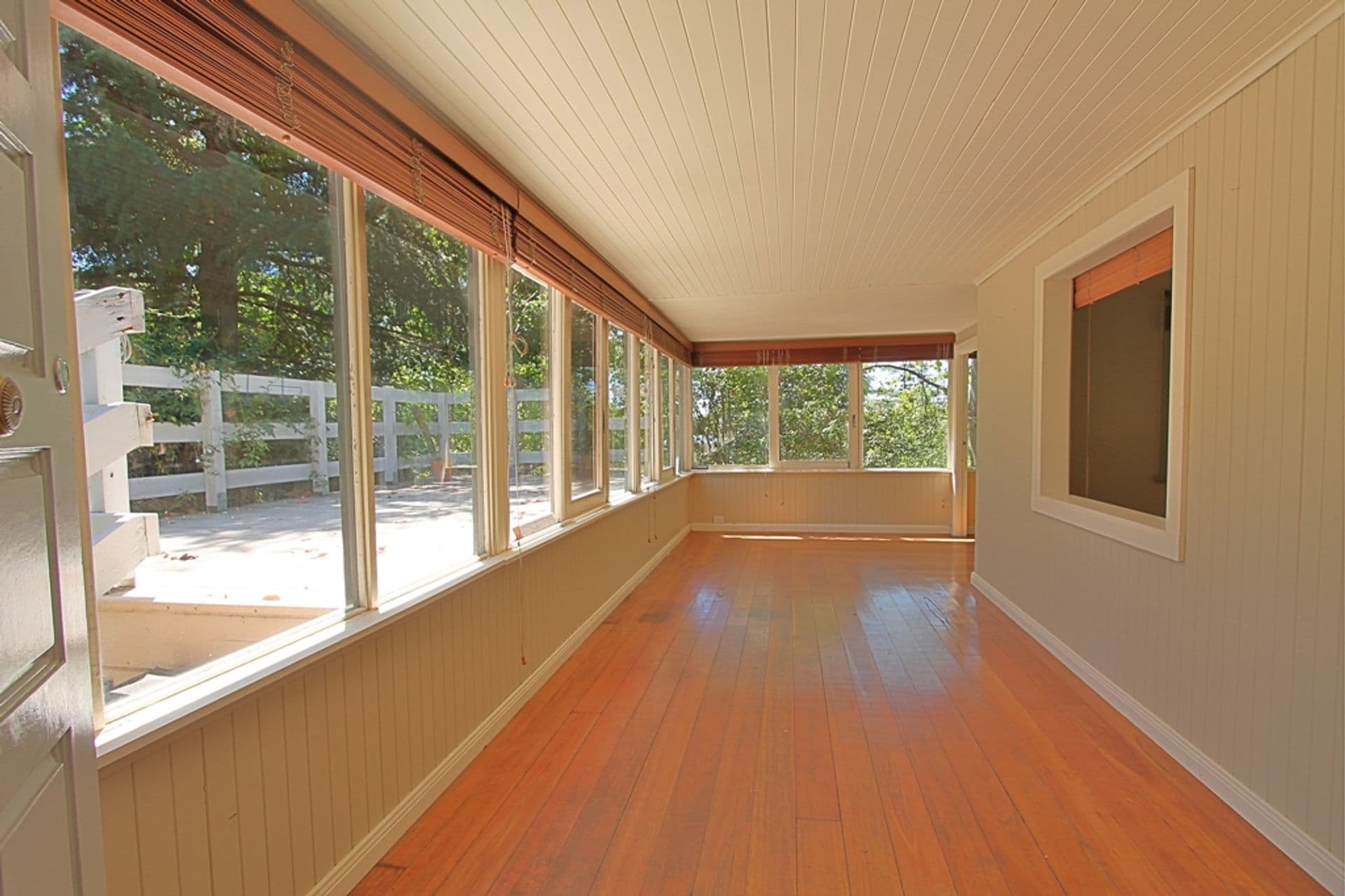 12 Ferguson Avenue, Hazelbrook, NSW, 2779, Hazelbrook - Thumbnail 3