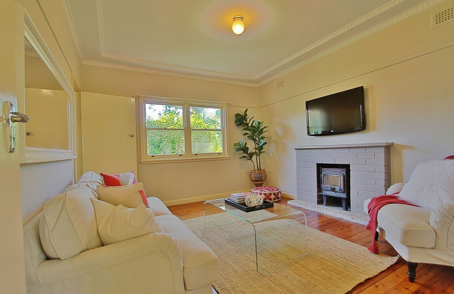 20 Bellevue Road, Faulconbridge, NSW, 2776, Faulconbridge - Thumbnail 2