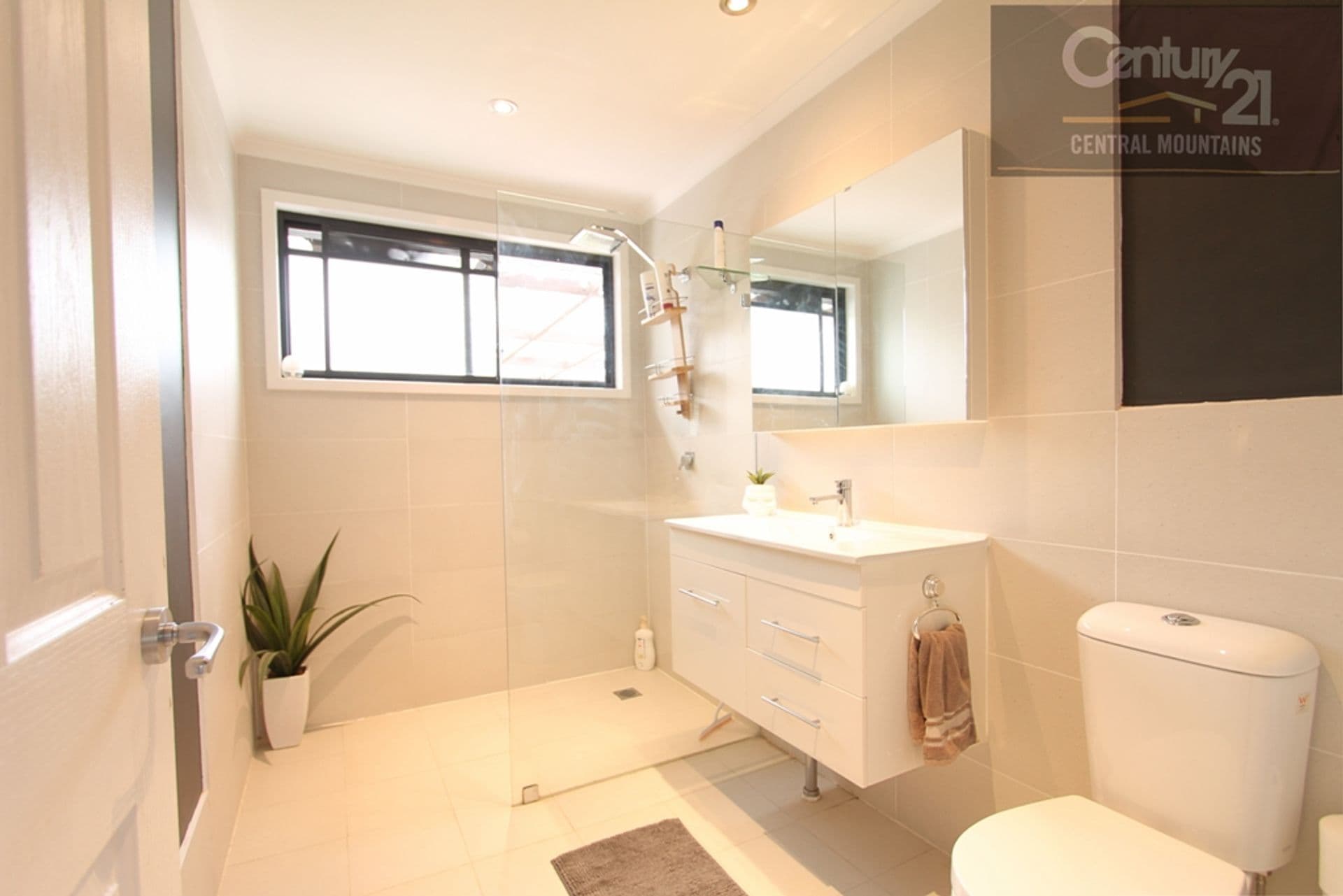 32 Mount View Avenue, Hazelbrook, NSW, 2779, Hazelbrook - Thumbnail 5