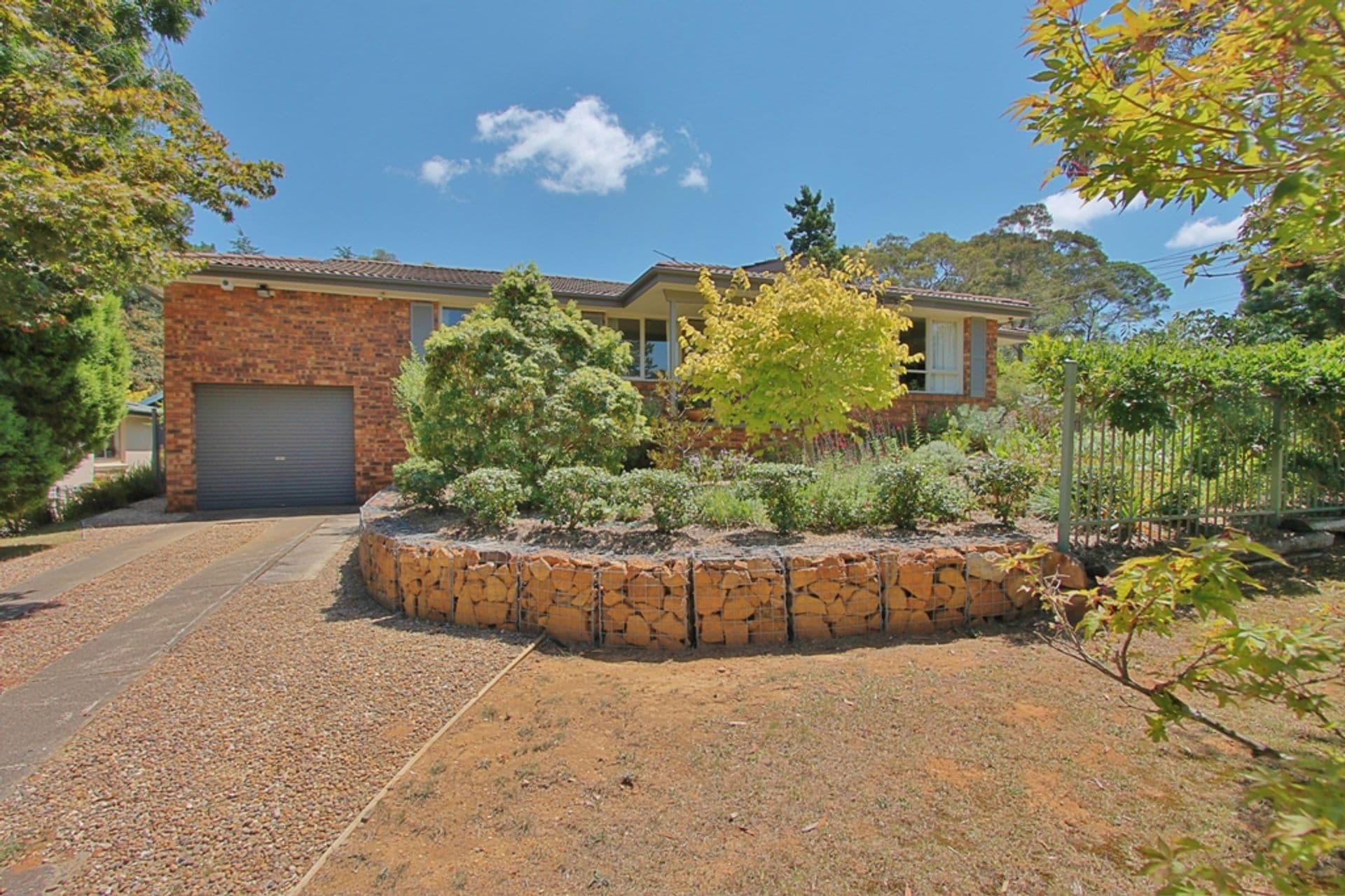 1 Boronia Road, Wentworth Falls, NSW, 2782, Wentworth Falls - Thumbnail 2