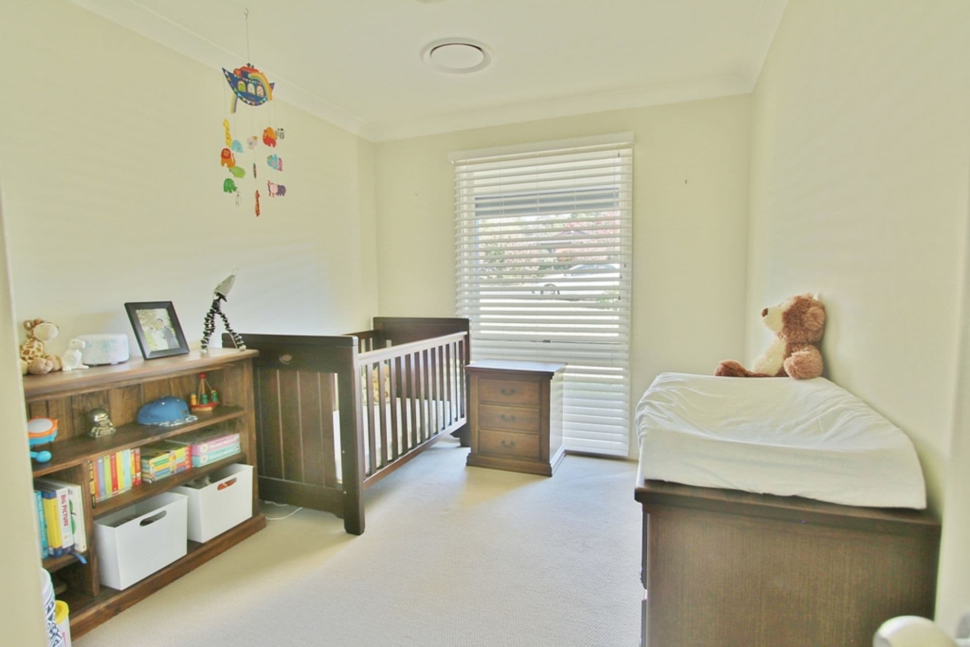 11 Blue Hills Road, Hazelbrook, NSW, 2779, Hazelbrook - Thumbnail 8