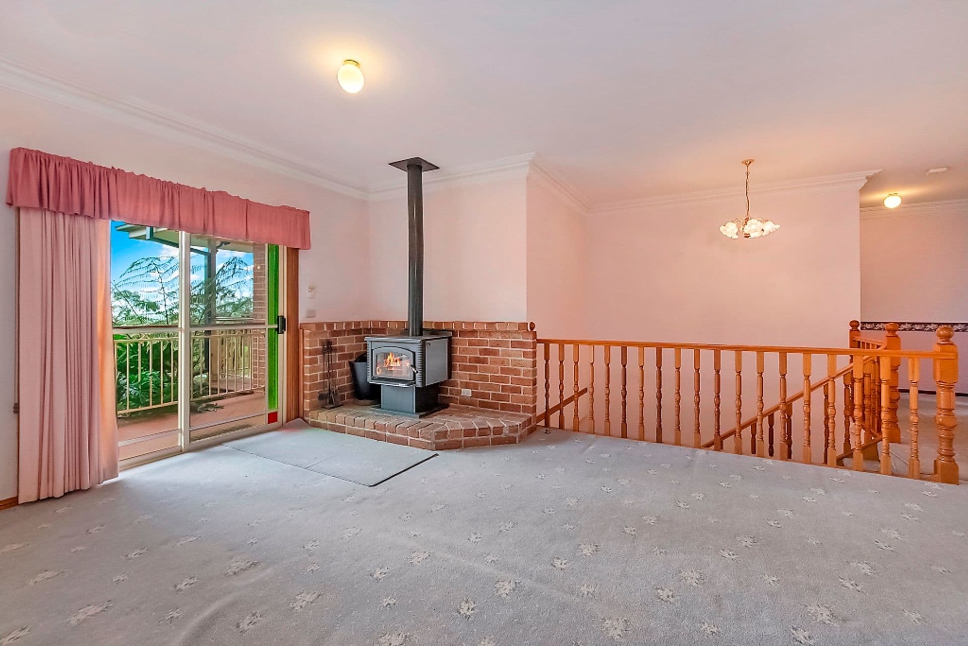 10 Old Bathurst Road, Woodford, NSW, 2778, Woodford - Thumbnail 4