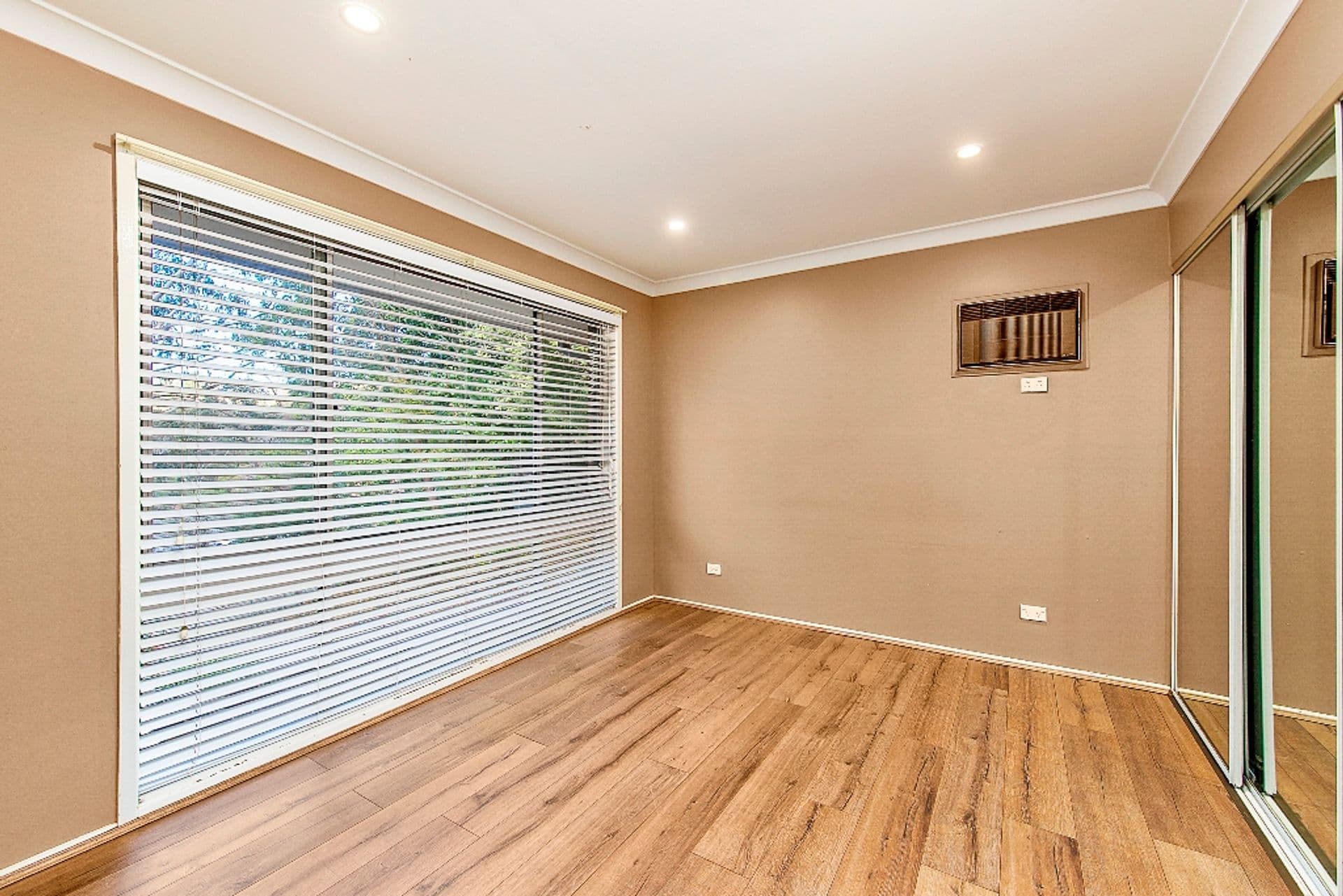 23 Derain Crescent, Hazelbrook, NSW, 2779, Hazelbrook - Thumbnail 5