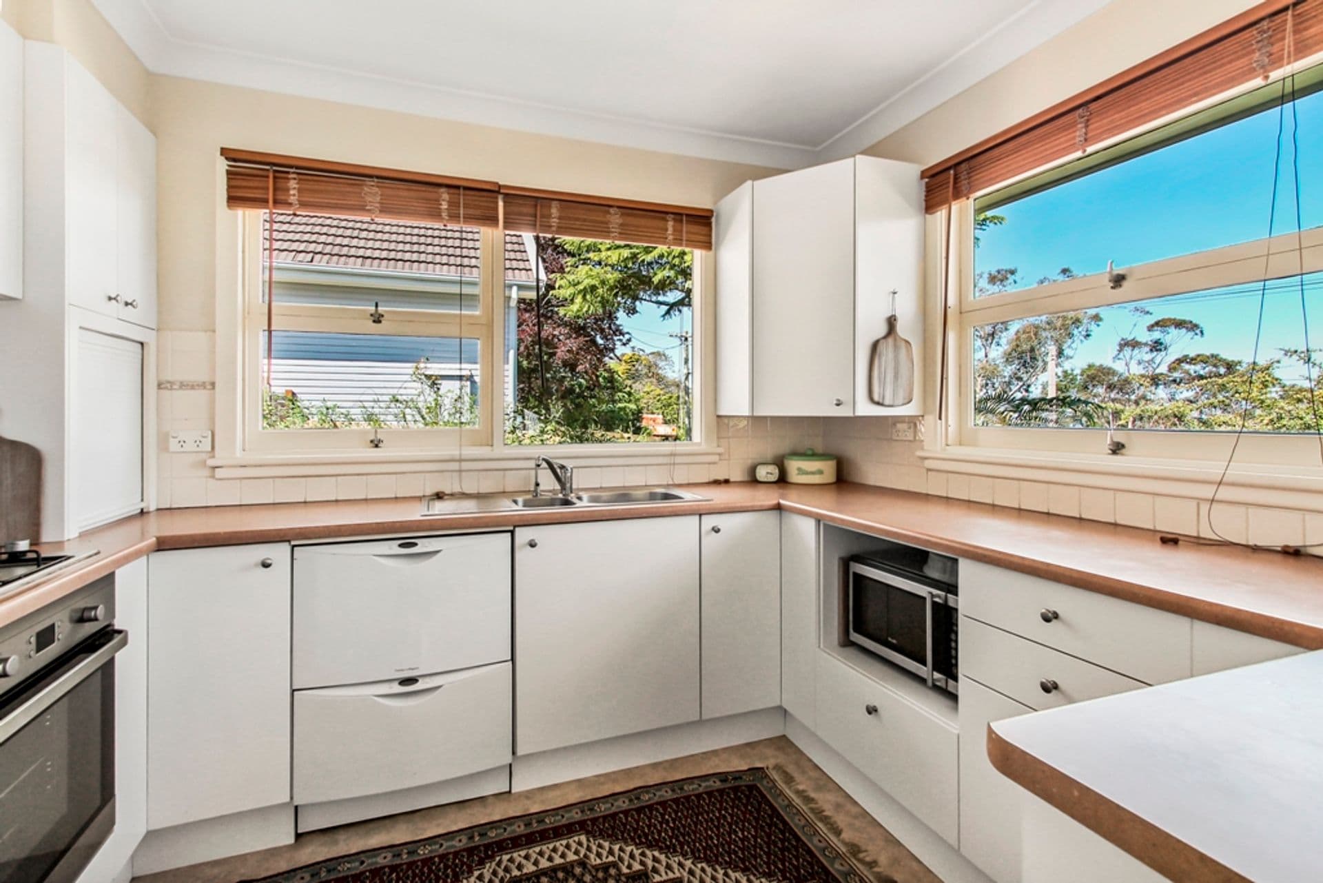 25 Kalinda Road, Bullaburra, NSW, 2784, Bullaburra - Thumbnail 5