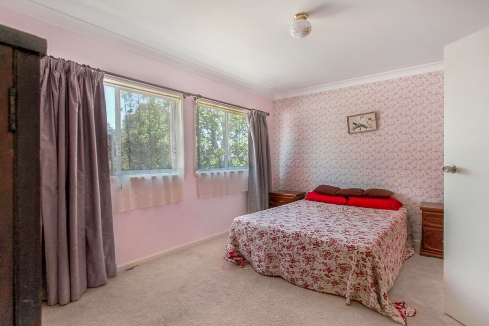 57 Boronia Road, Bullaburra, NSW, 2784, Bullaburra - Thumbnail 4
