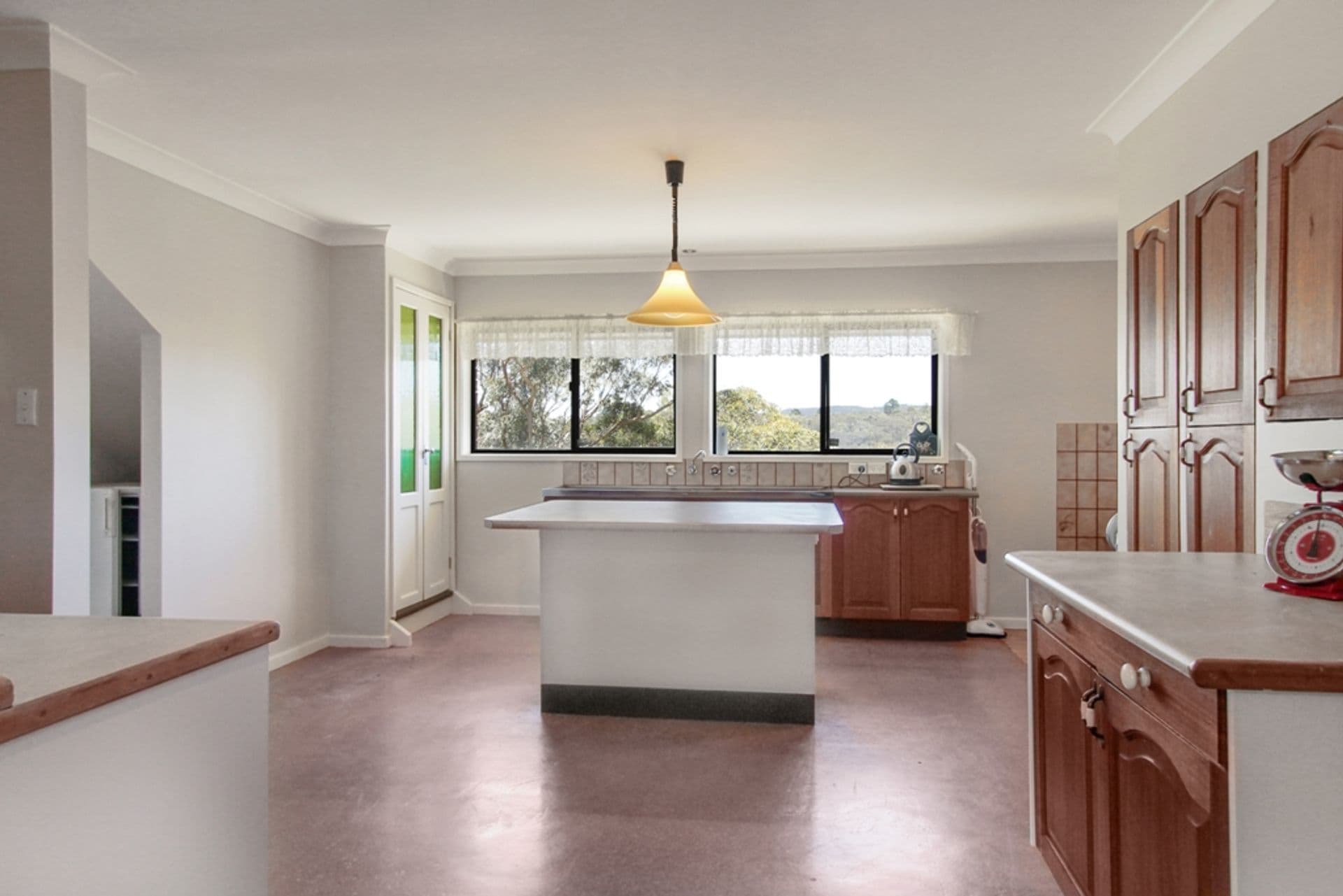 57 Boronia Road, Bullaburra, NSW, 2784, Bullaburra - Thumbnail 5