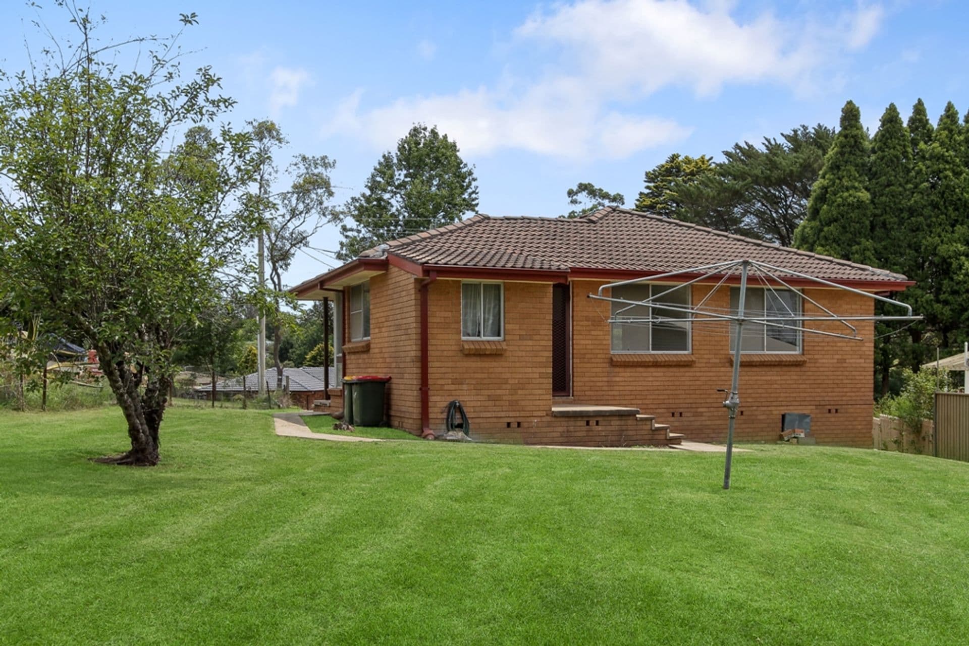 39 Clearview Parade, Hazelbrook, NSW, 2779, Hazelbrook - Thumbnail 3