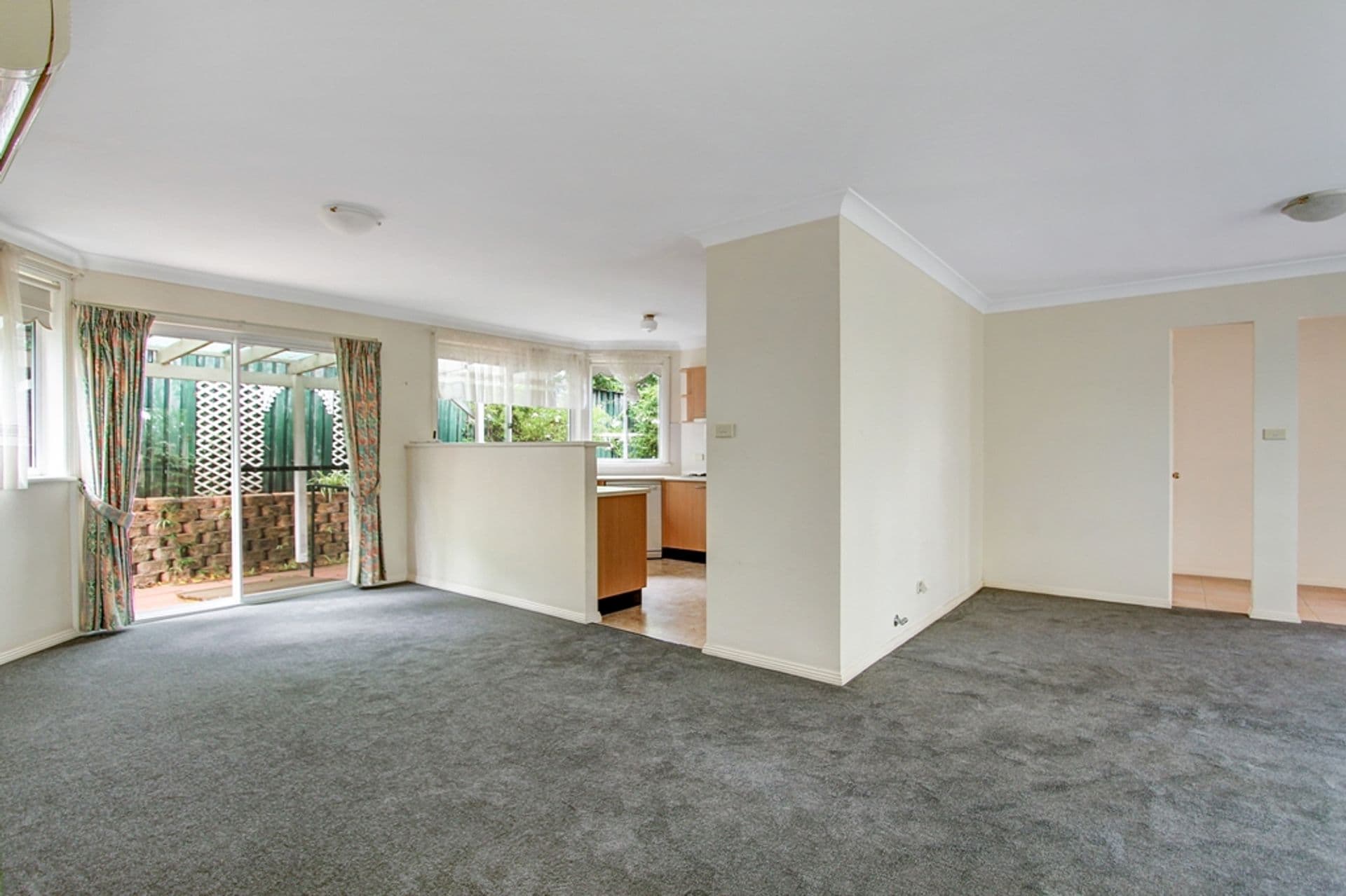 Unit 4/15 Landseer Road, Hazelbrook, NSW, 2779, Hazelbrook - Thumbnail 3