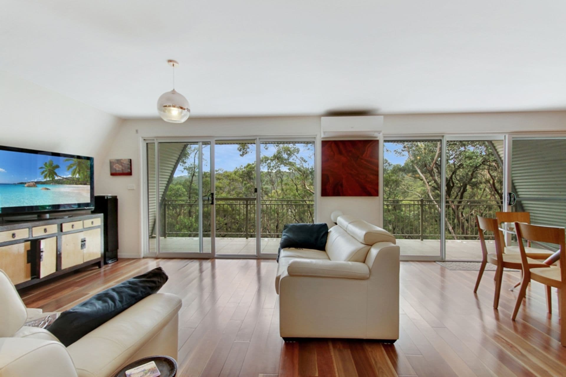 131 Boronia Road, Bullaburra, NSW, 2784, Bullaburra - Thumbnail 2