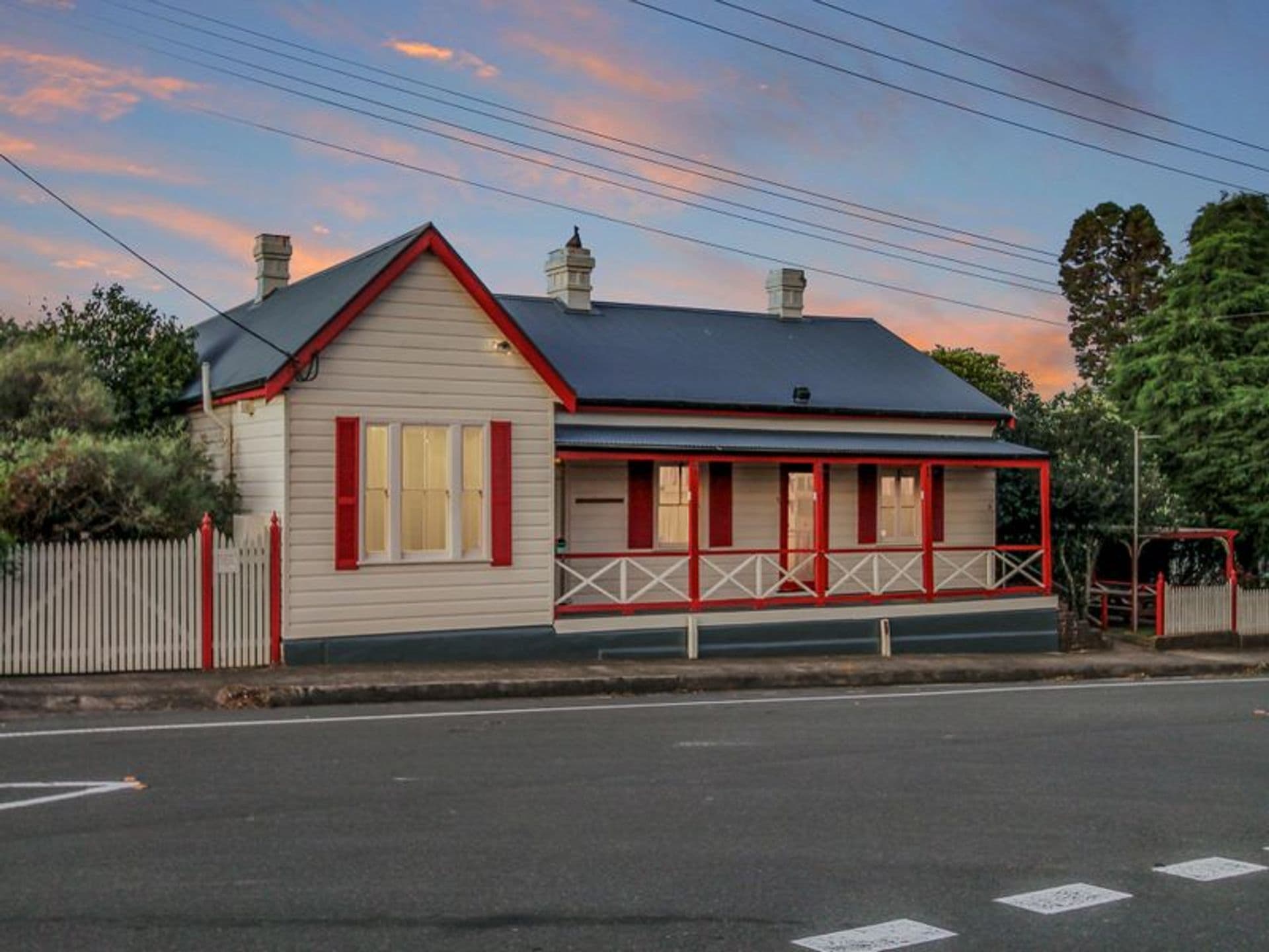 3 Badgery Crescent, Lawson, NSW, 2783, Lawson - Thumbnail 2