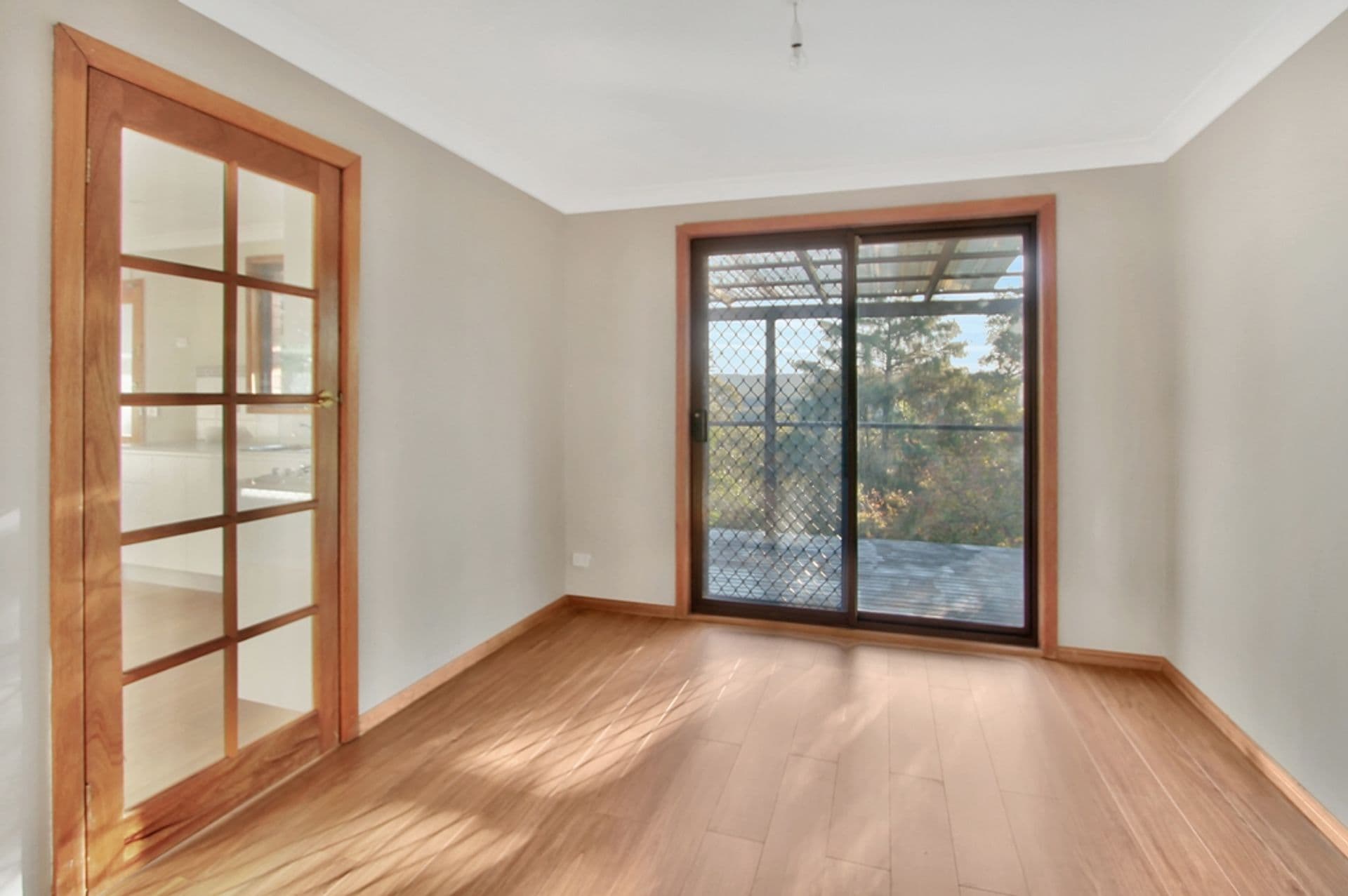 21 Valley Road, Hazelbrook, NSW, 2779, Hazelbrook - Thumbnail 6