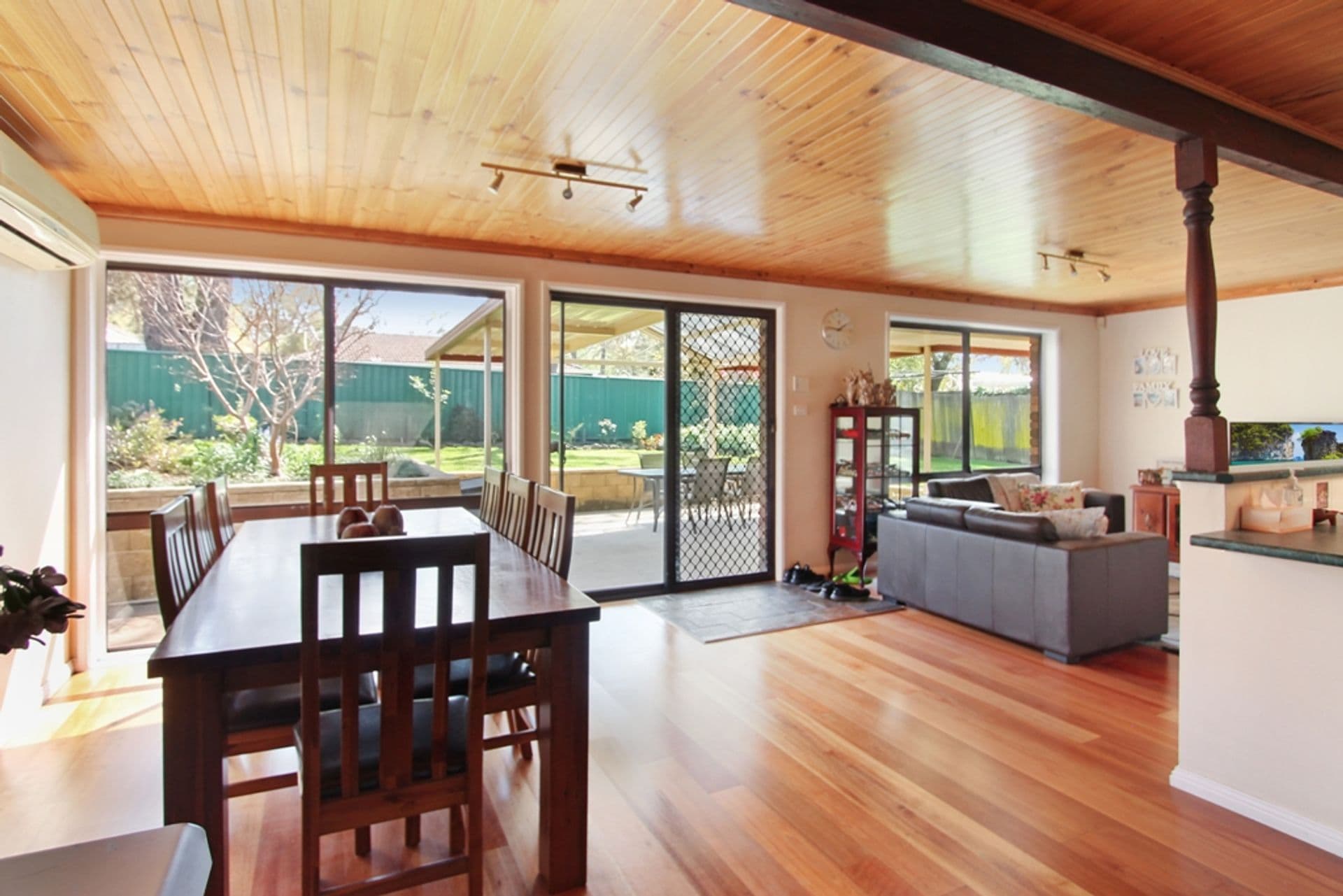 6 Pinnata Street, Woodford, NSW, 2778, Woodford - Thumbnail 4