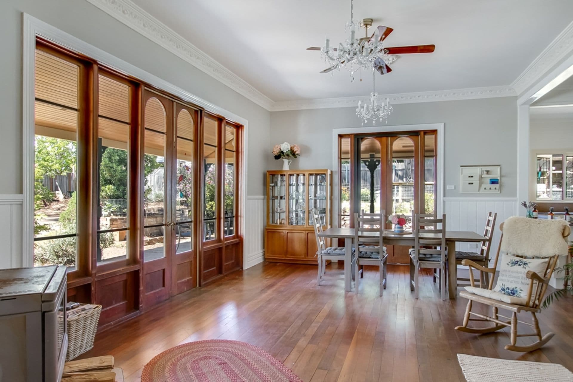 10 Bonnie View Avenue, Hazelbrook, NSW, 2779, Hazelbrook - Thumbnail 4