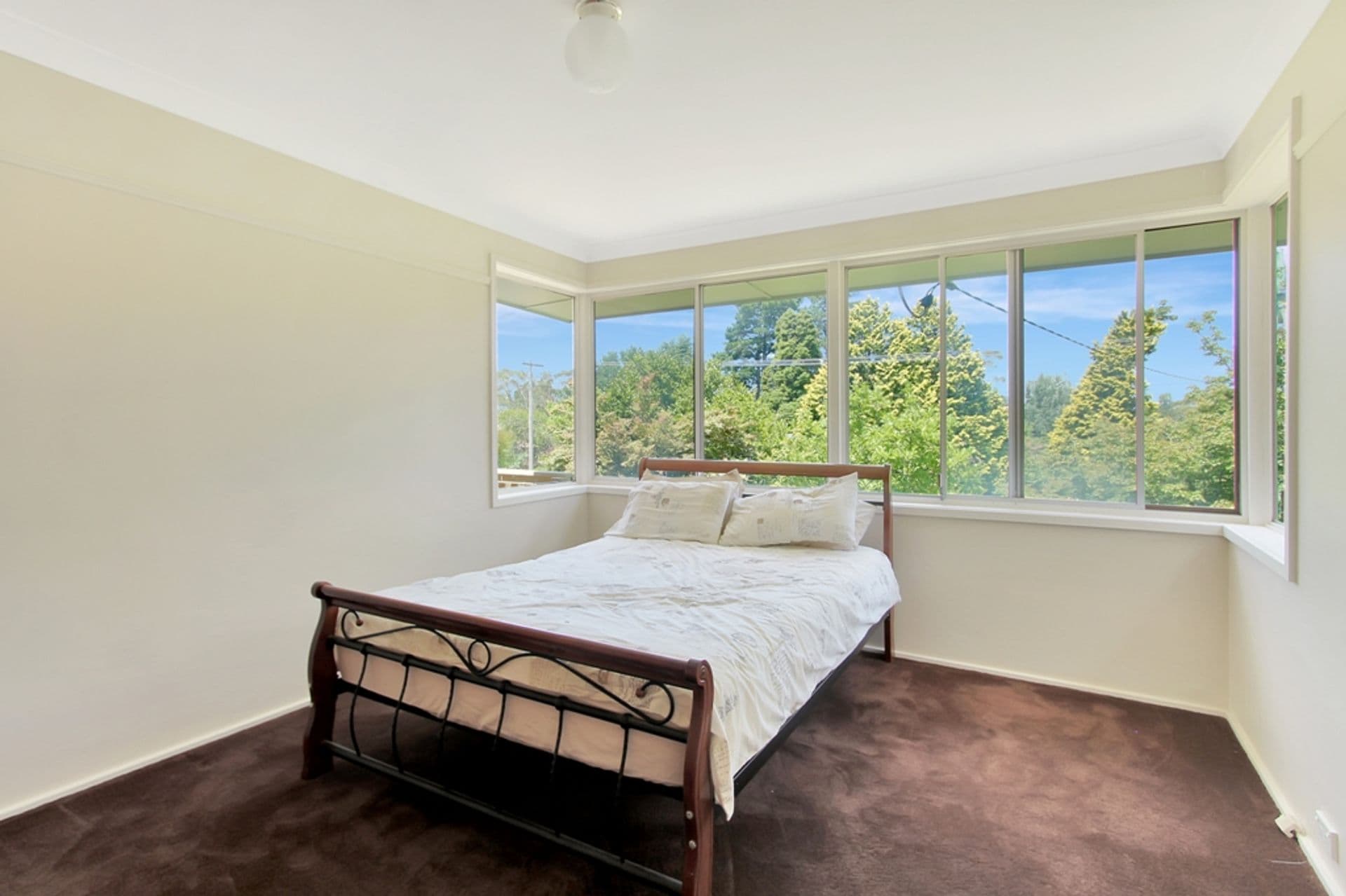 18 Hughes Avenue, Lawson, NSW, 2783, Lawson - Thumbnail 8