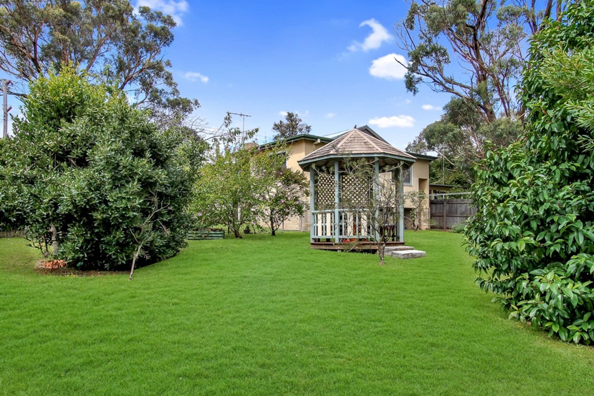 85 Railway Parade, Bullaburra, NSW, 2784, Bullaburra - Thumbnail 4