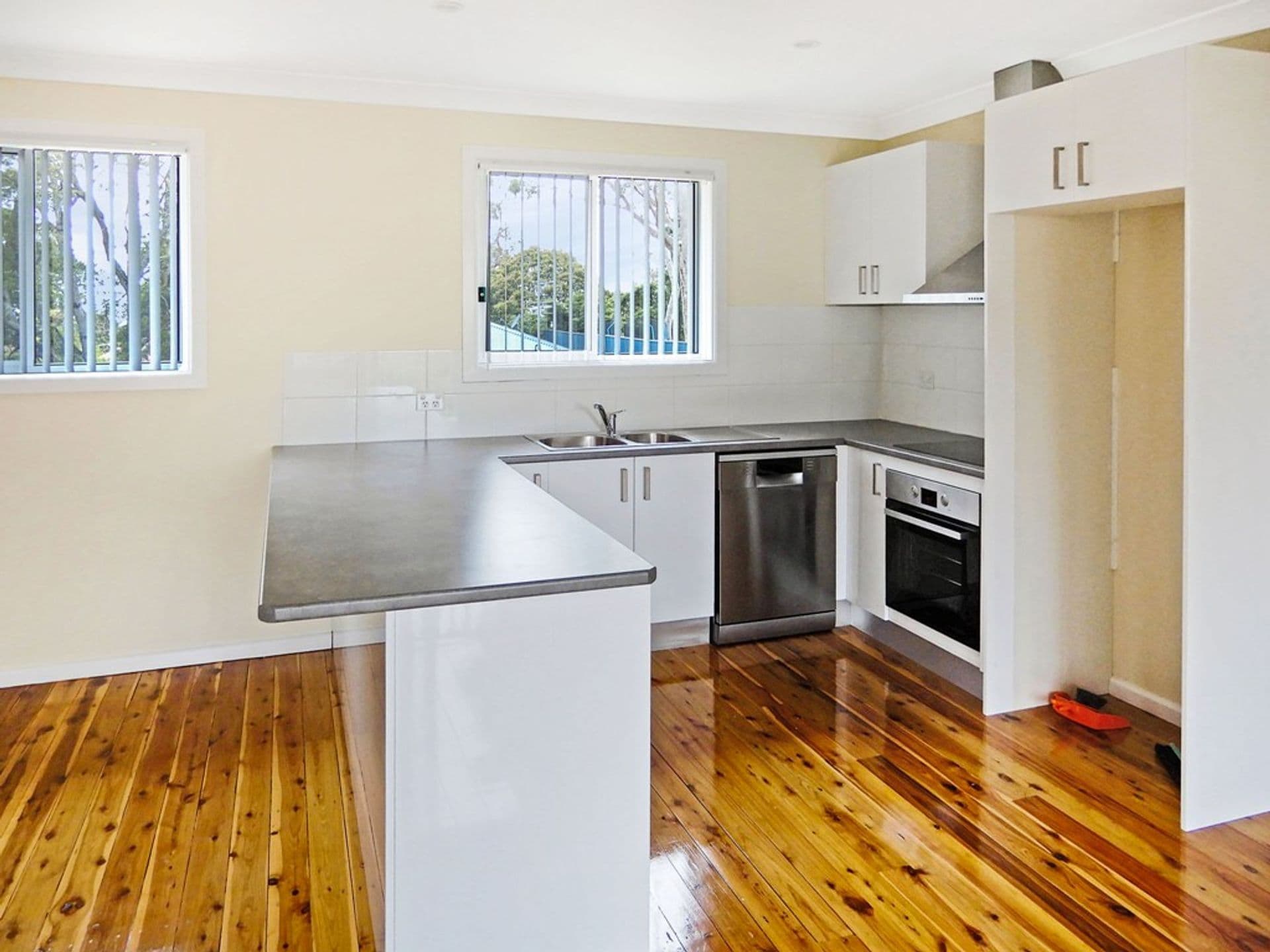 15 Wallis Street, Lawson, NSW, 2783, Lawson - Thumbnail 3