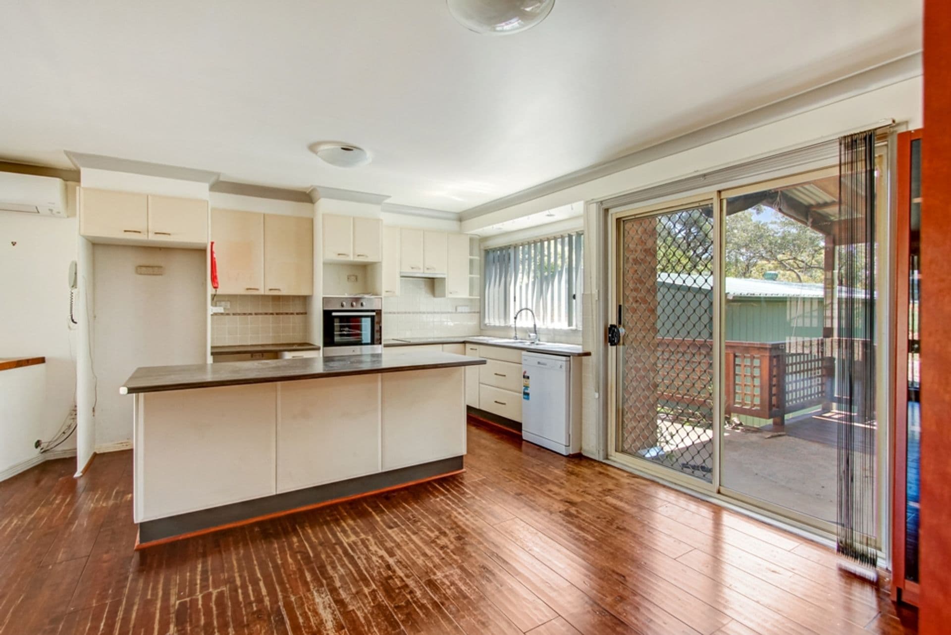 178 Hall Parade, Hazelbrook, NSW, 2779, Hazelbrook - Thumbnail 6