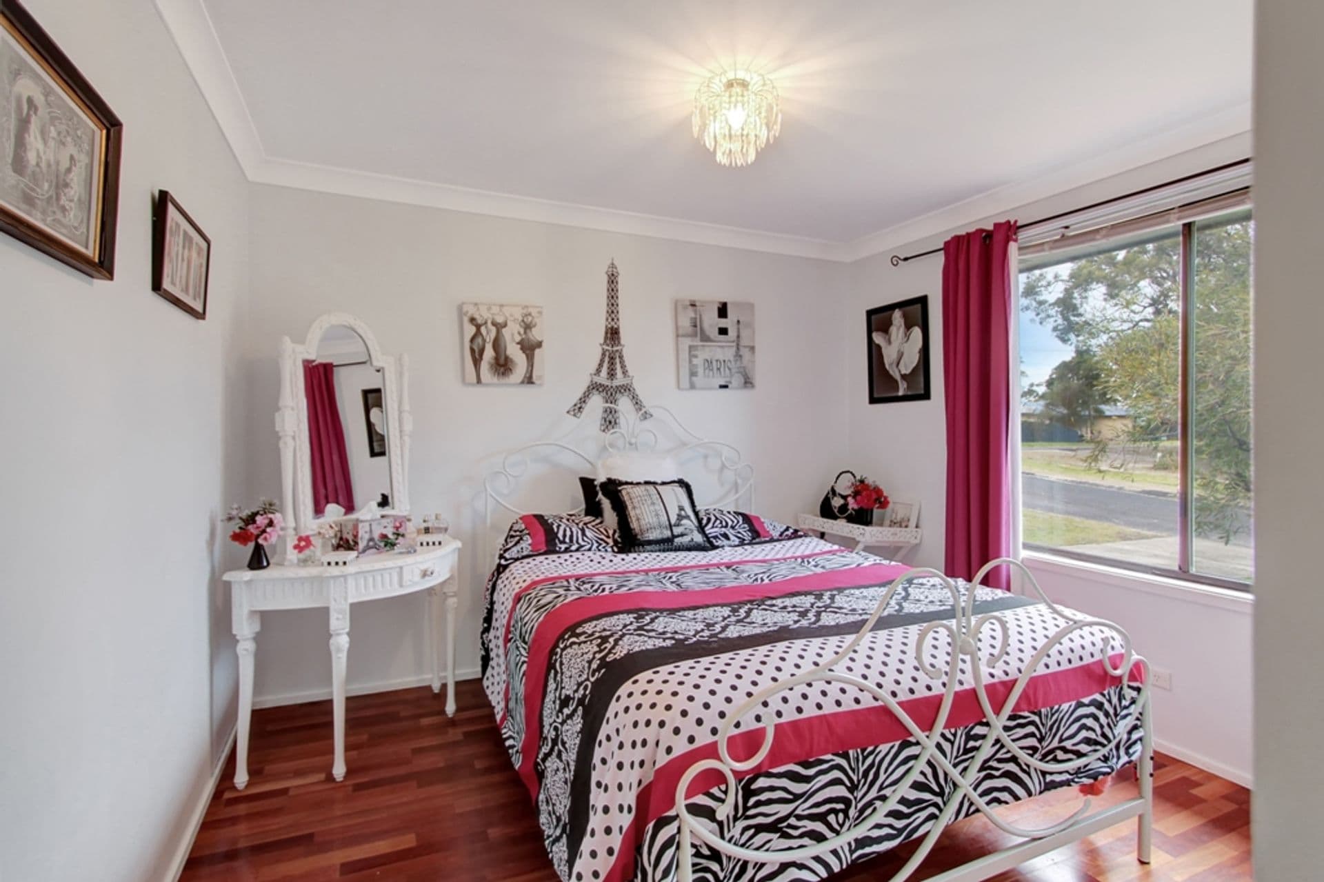 20 Hilltop Avenue, Hazelbrook, NSW, 2779, Hazelbrook - Thumbnail 6
