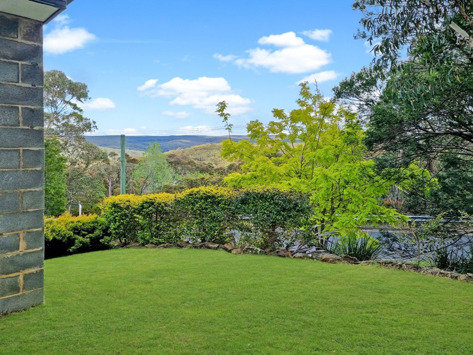 96A Valley Road, Hazelbrook, NSW, 2779, Hazelbrook - Thumbnail 2