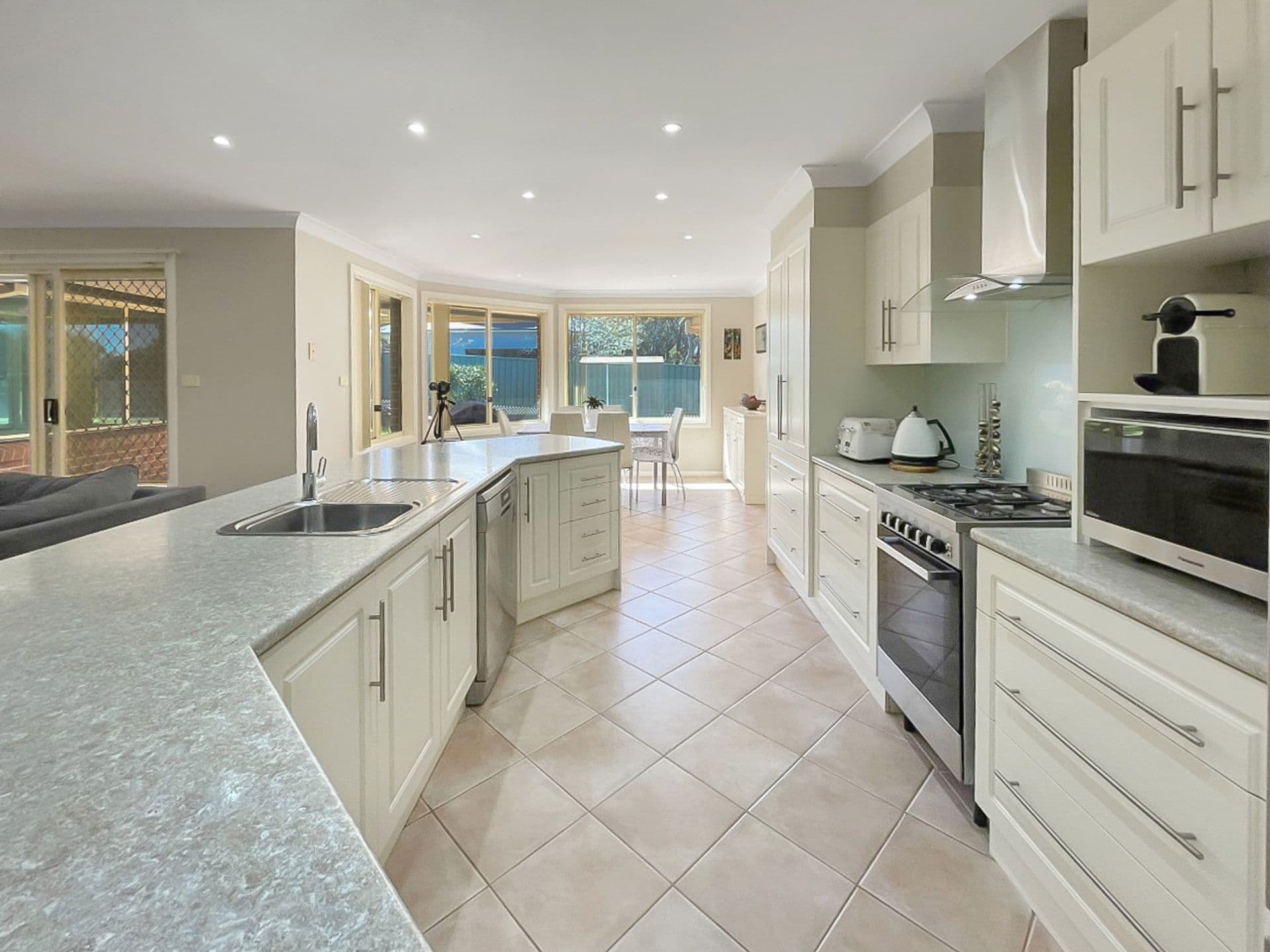 62 Queens Road, Lawson, NSW, 2783, Lawson - Thumbnail 4