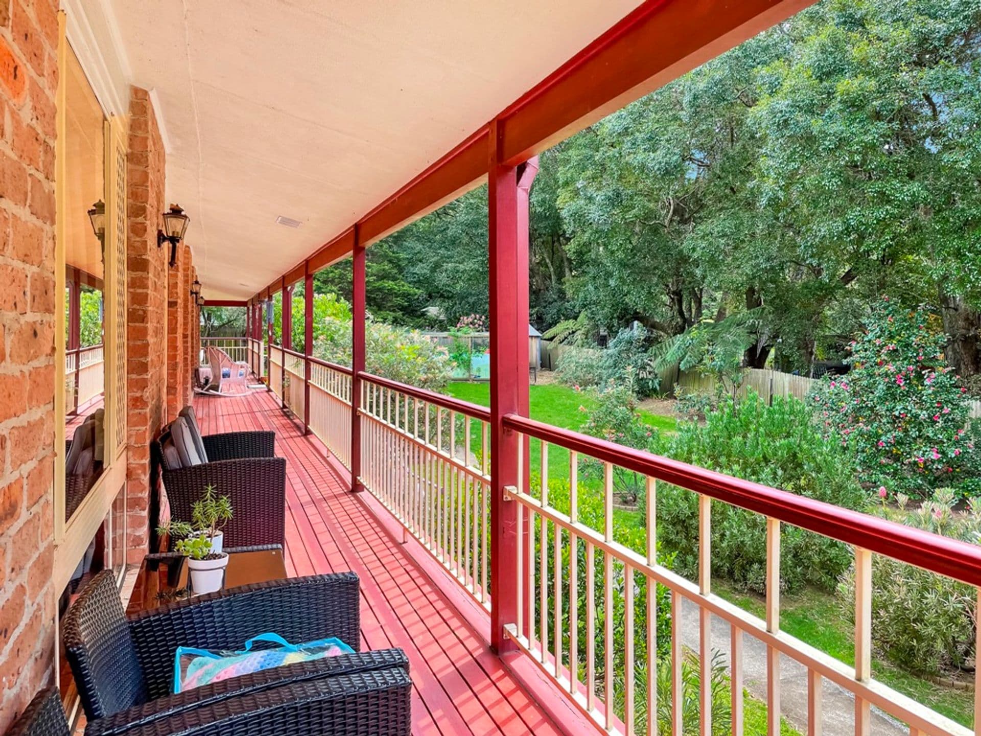 72 Oaklands Road, Hazelbrook, NSW, 2779, Hazelbrook - Thumbnail 3