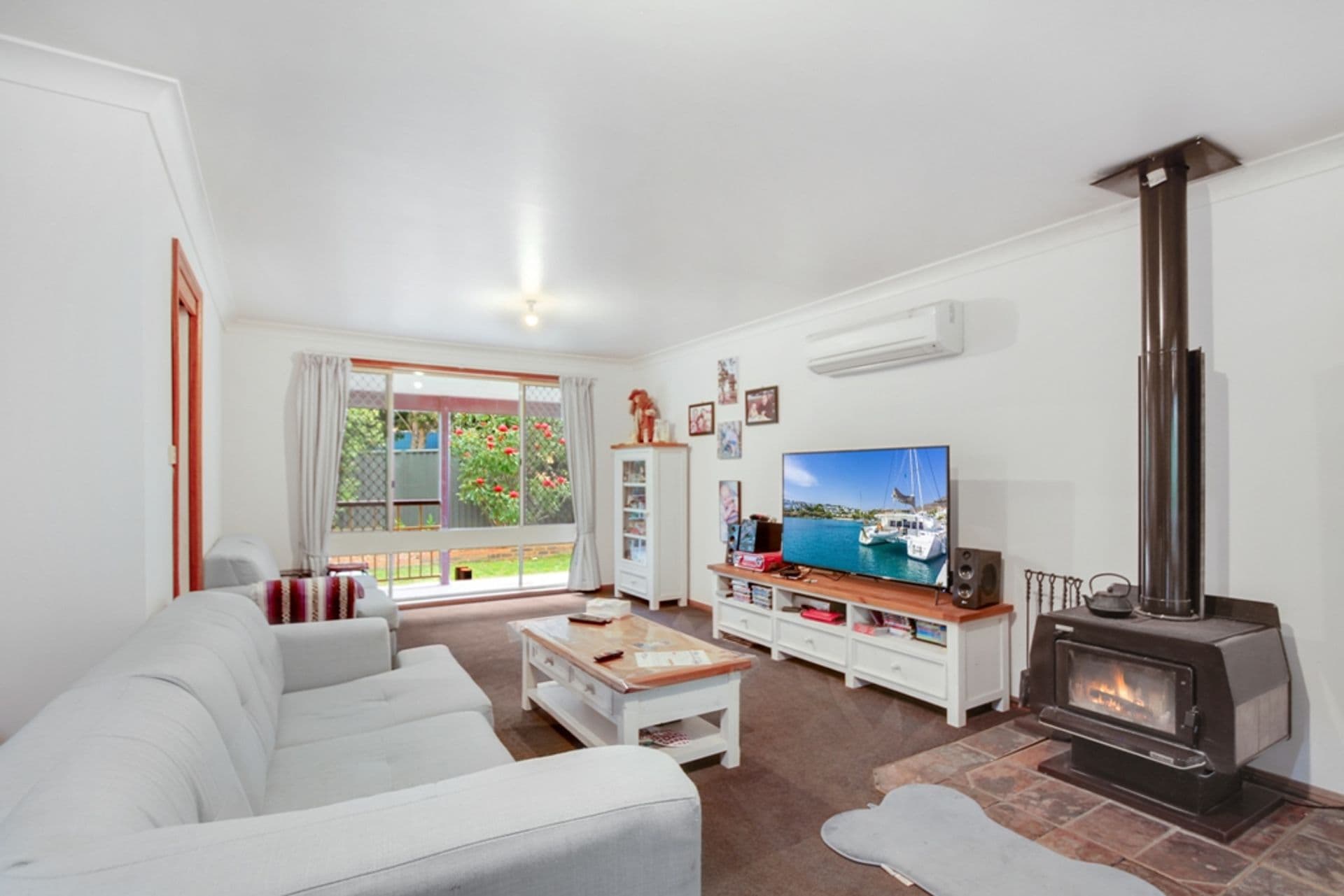 72 Oaklands Road, Hazelbrook, NSW, 2779, Hazelbrook - Thumbnail 6
