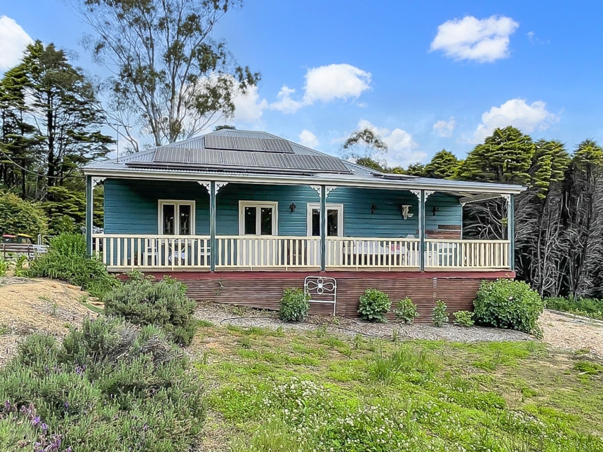 62 Winbourne Road, Hazelbrook, NSW, 2779, Hazelbrook - Thumbnail 2