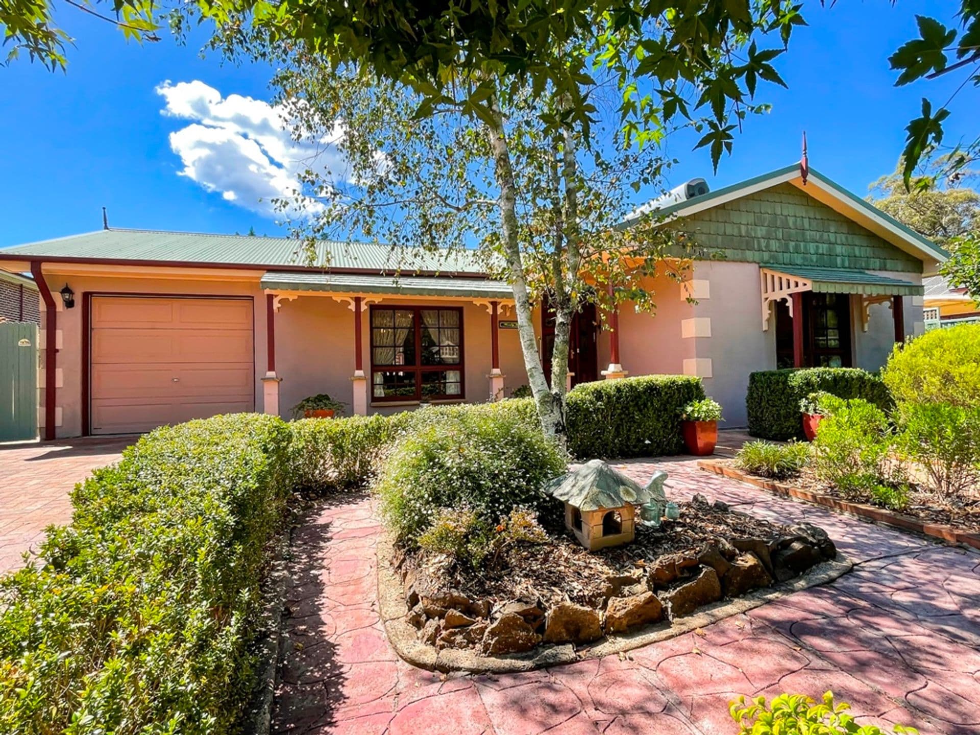 4 Queens View Crescent, Lawson, NSW, 2783, Lawson - Image 1