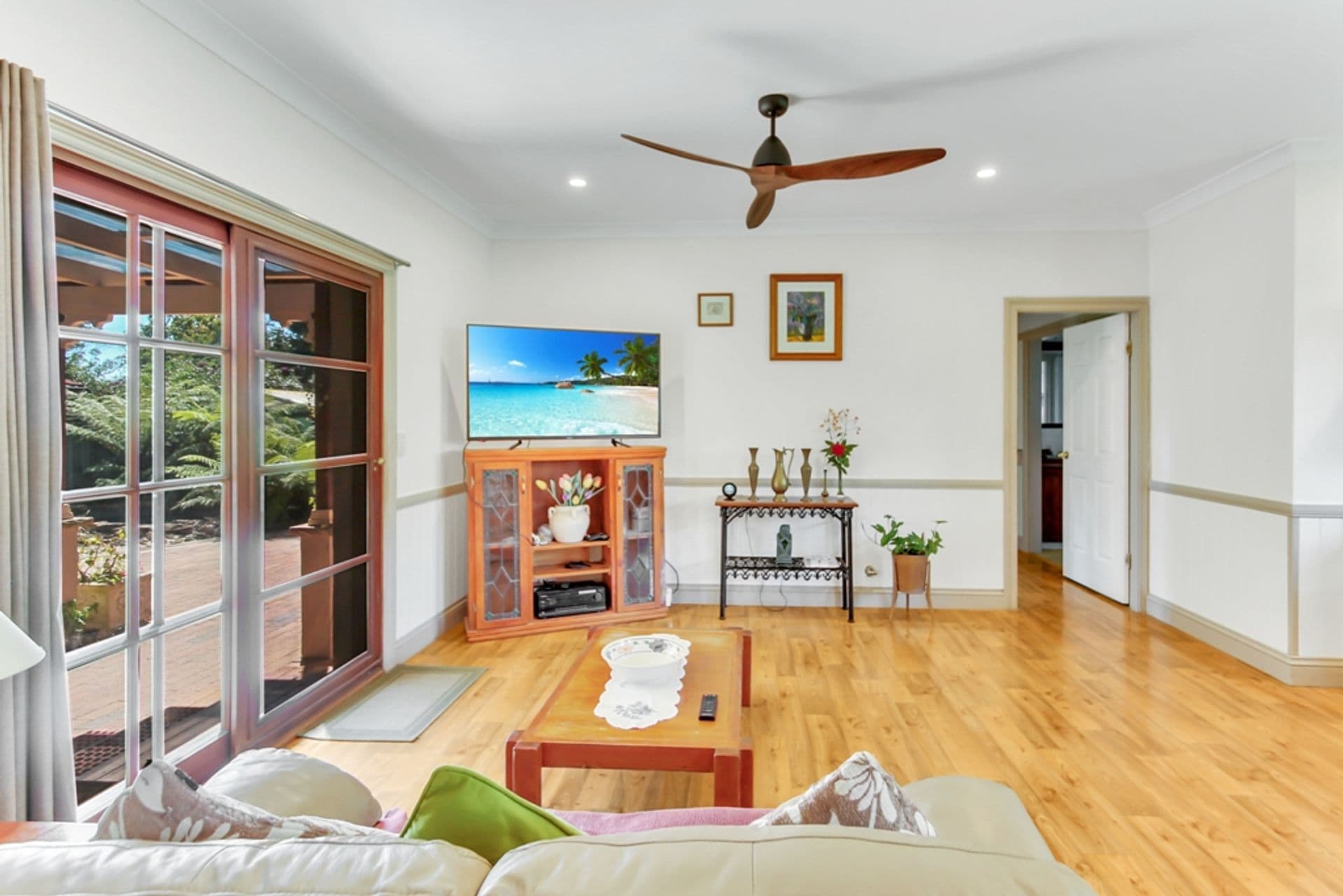 4 Queens View Crescent, Lawson, NSW, 2783, Lawson - Thumbnail 7