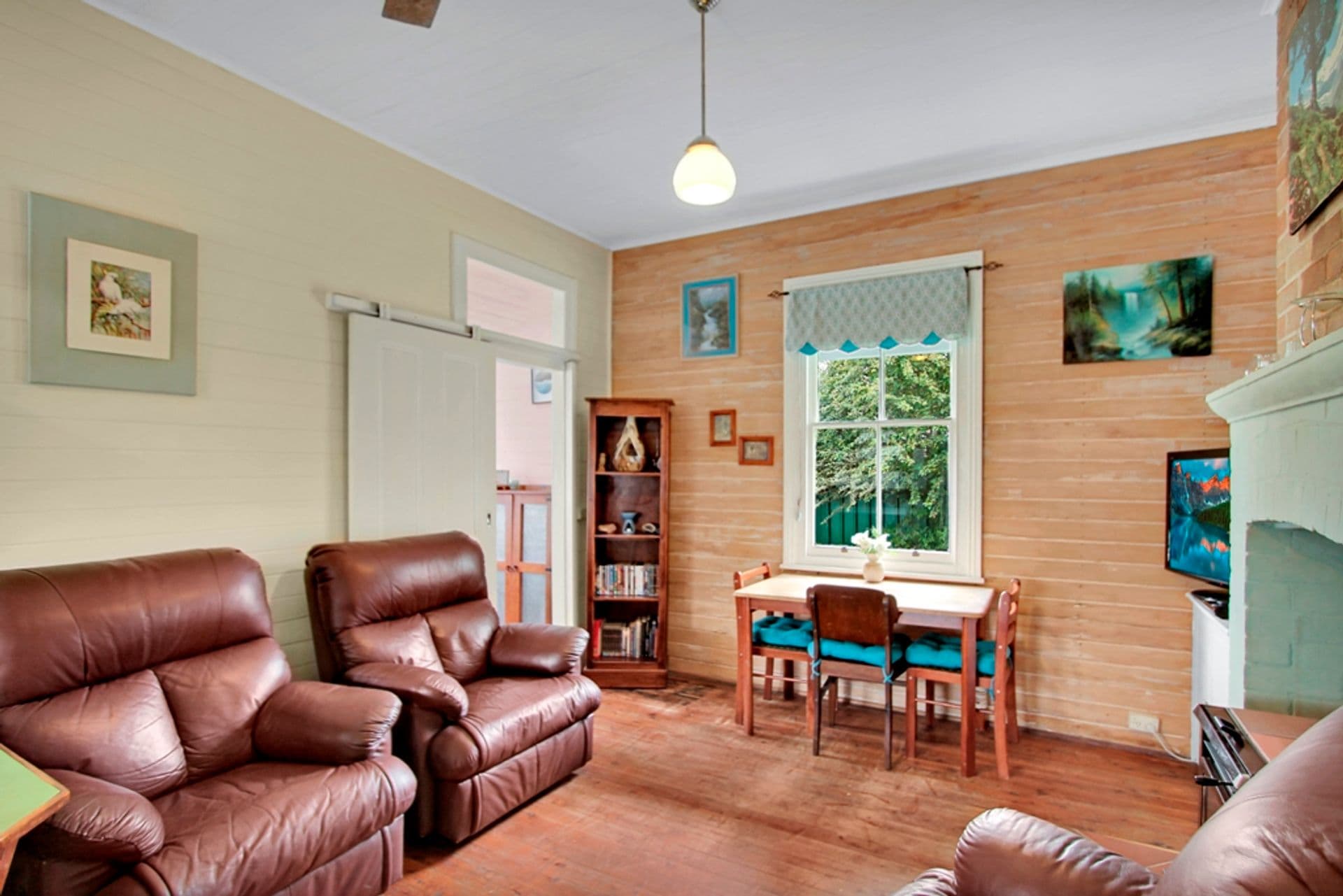 4 Valley Road, Hazelbrook, NSW, 2779, Hazelbrook - Thumbnail 6