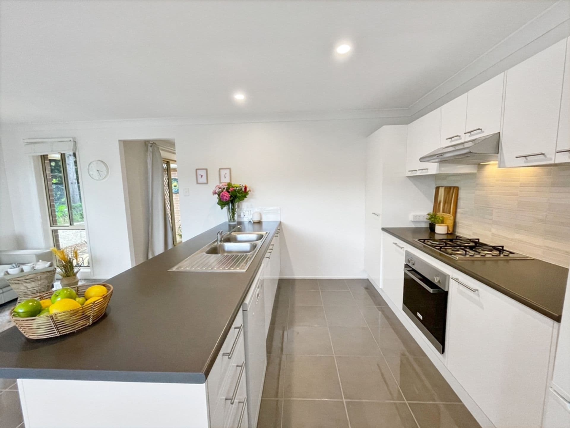 43 Winbourne Road, Hazelbrook, NSW, 2779, Hazelbrook - Thumbnail 4