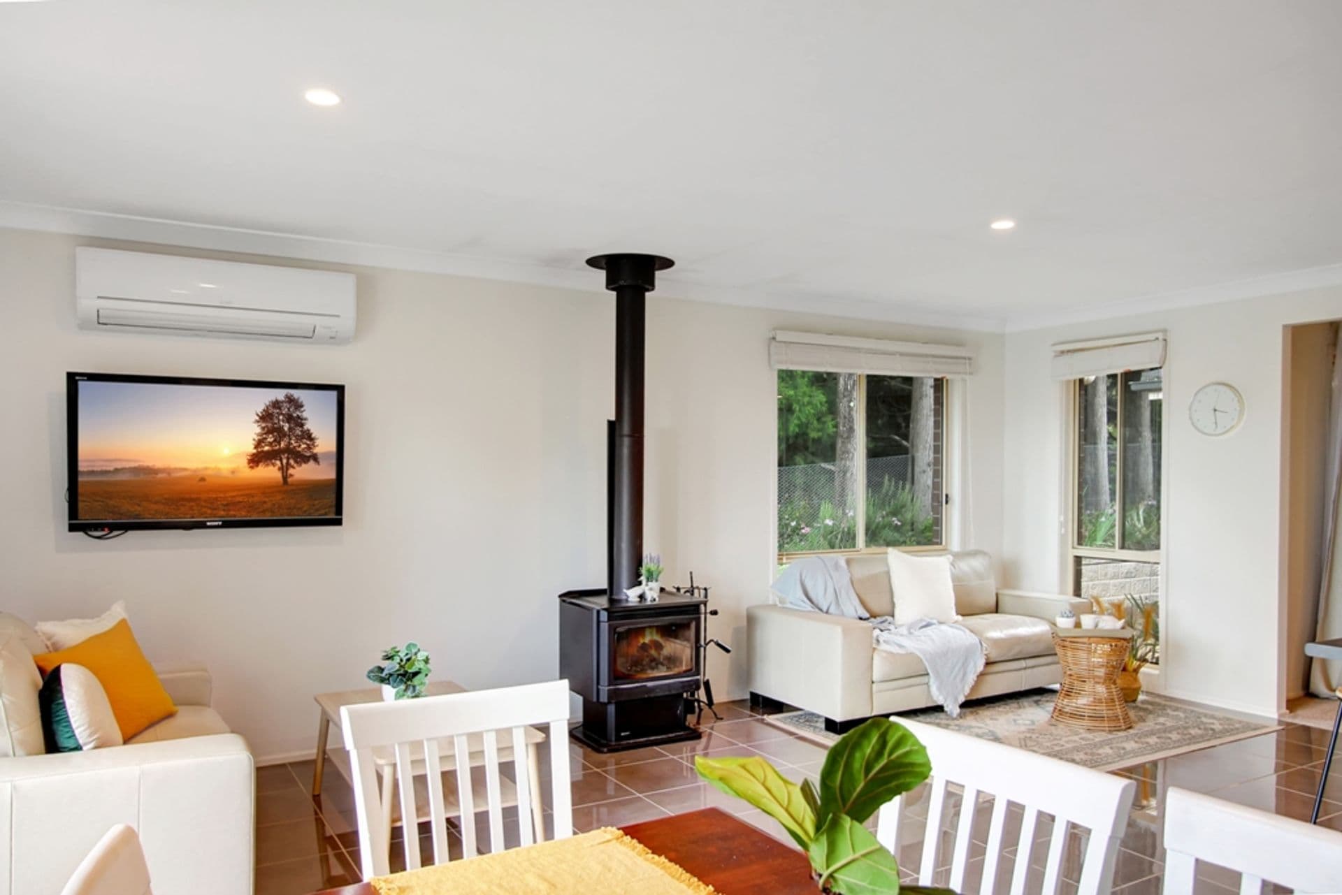 43 Winbourne Road, Hazelbrook, NSW, 2779, Hazelbrook - Thumbnail 6