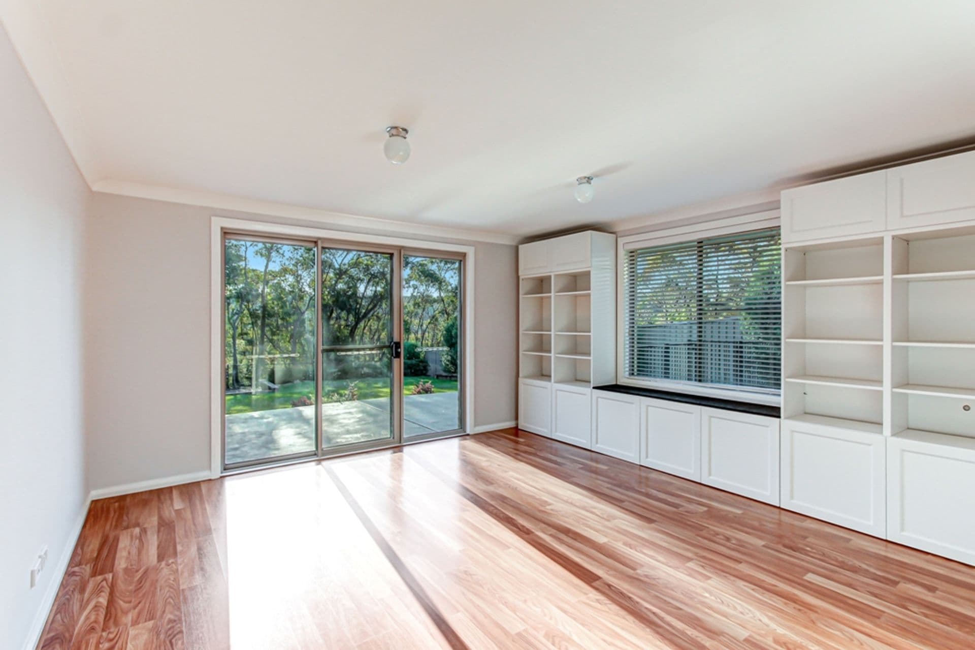 49 Terrace Falls Road, Hazelbrook, NSW, 2779, Hazelbrook - Thumbnail 2