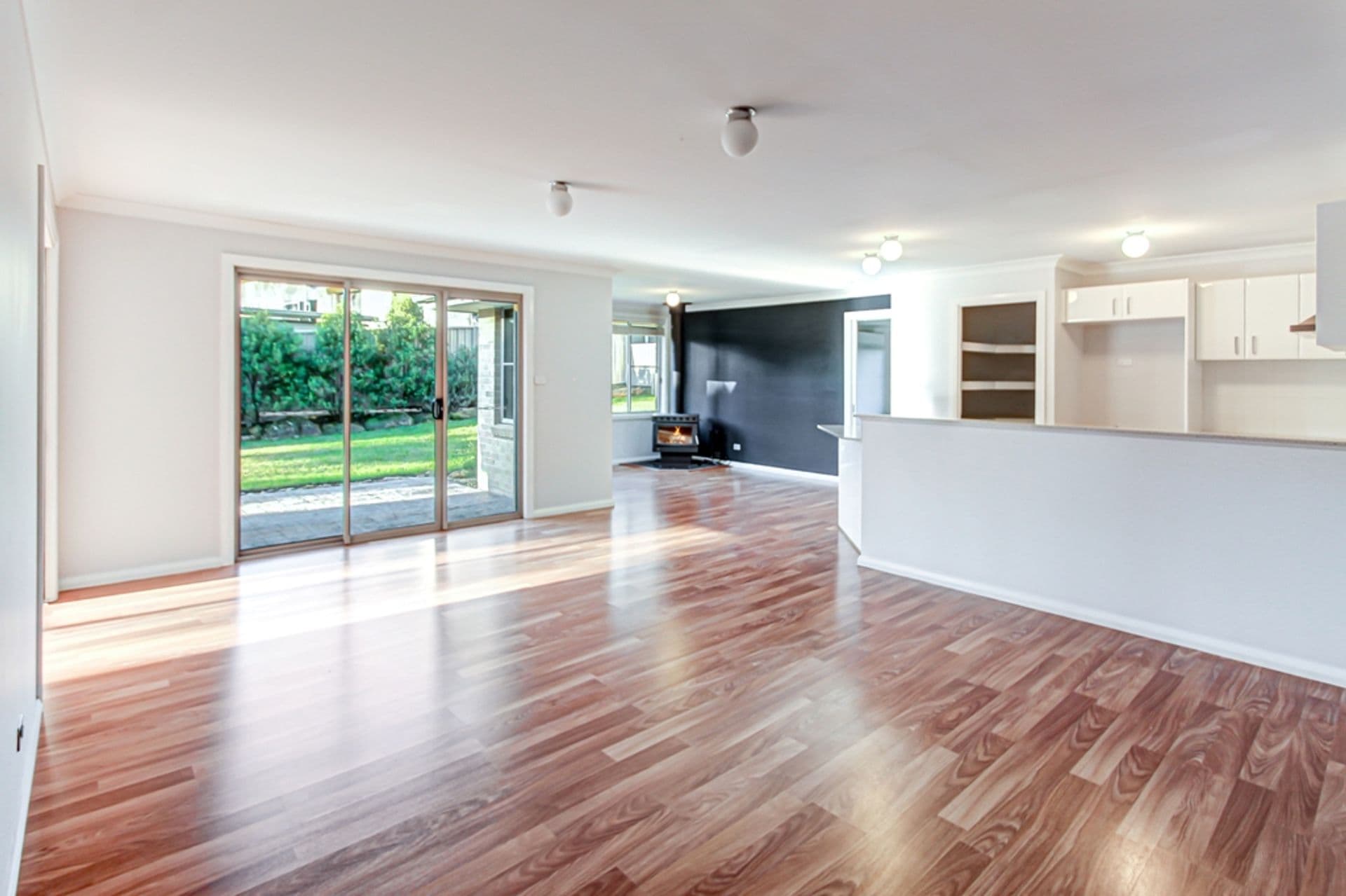 49 Terrace Falls Road, Hazelbrook, NSW, 2779, Hazelbrook - Thumbnail 6