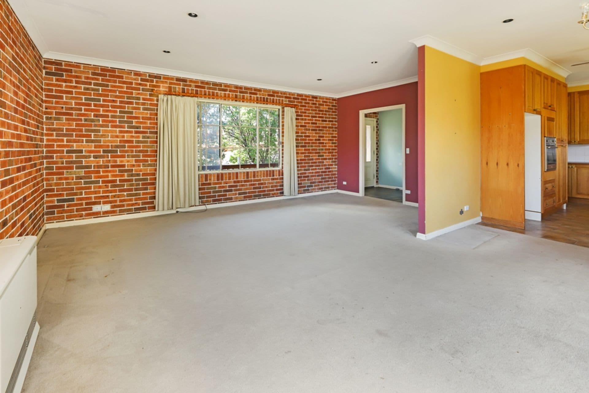 72 Red Gum Avenue, Hazelbrook, NSW, 2779, Hazelbrook - Thumbnail 4