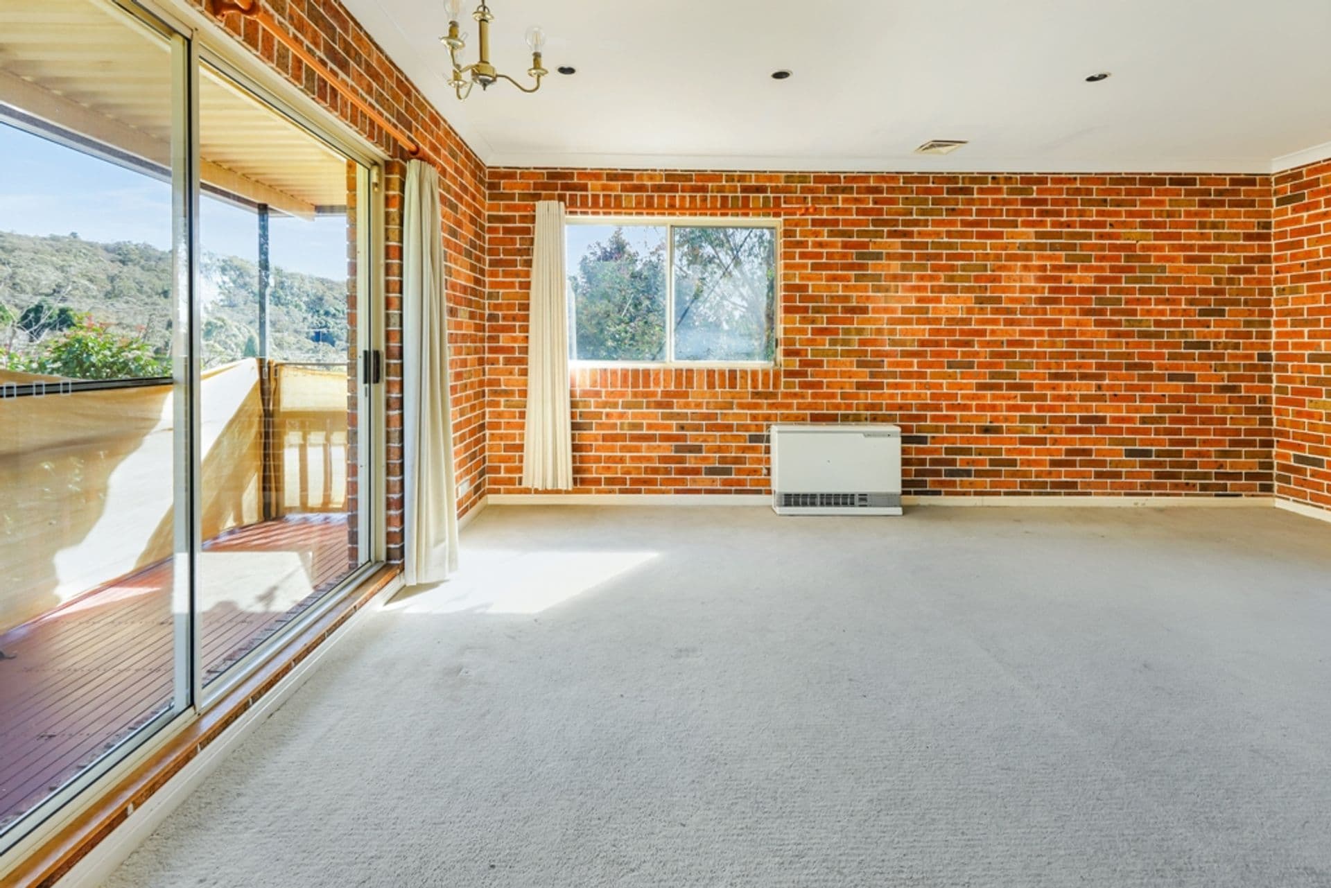 72 Red Gum Avenue, Hazelbrook, NSW, 2779, Hazelbrook - Thumbnail 7