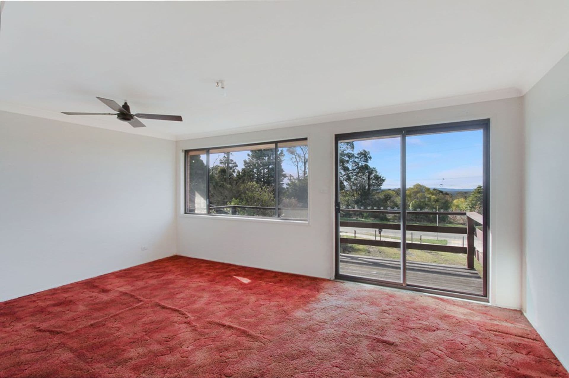87 Railway Parade, Hazelbrook, NSW, 2779, Hazelbrook - Thumbnail 4