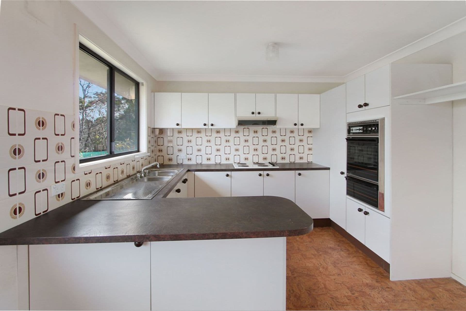 87 Railway Parade, Hazelbrook, NSW, 2779, Hazelbrook - Thumbnail 6