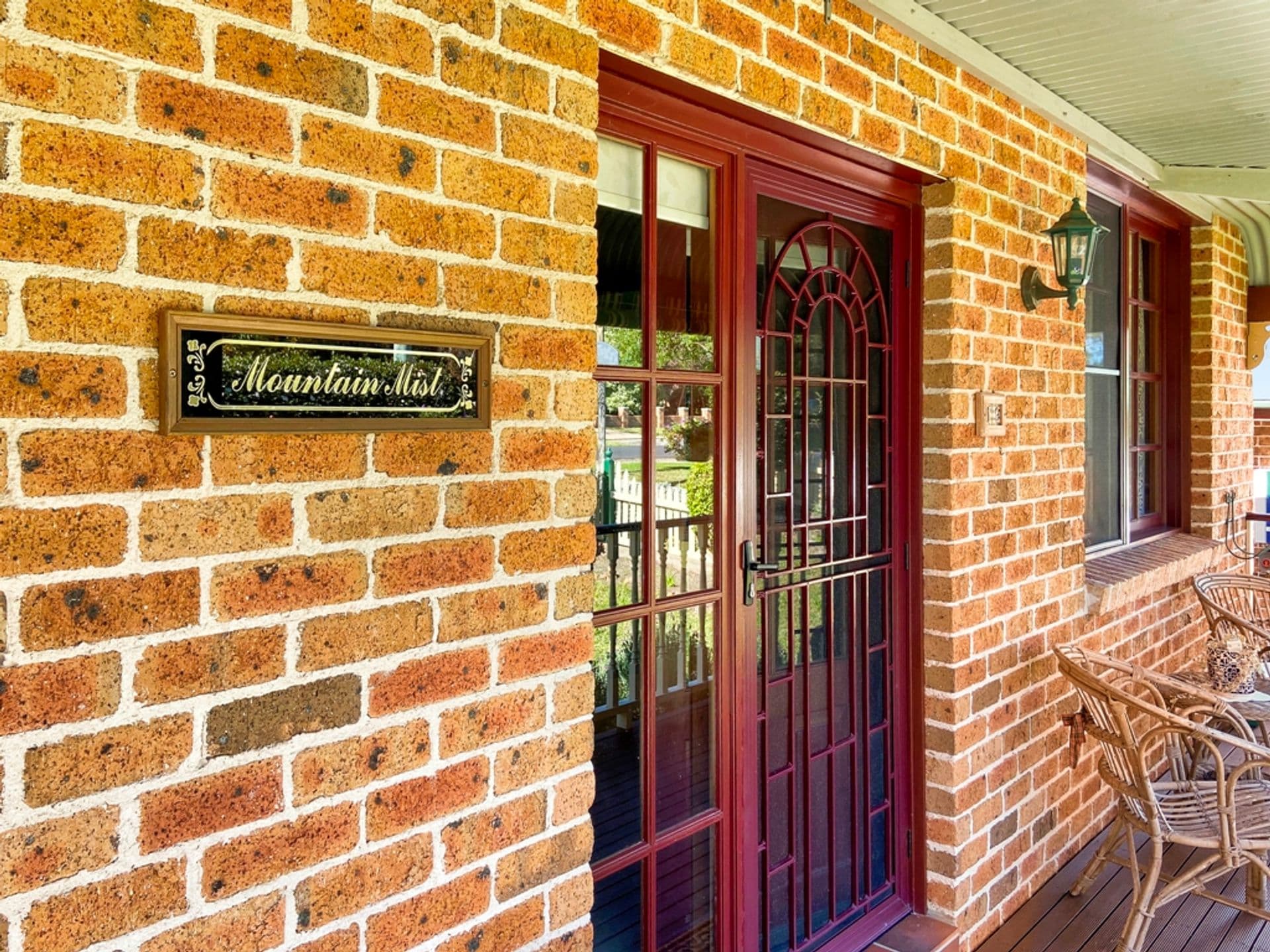 19 Woodland Avenue, Hazelbrook, NSW, 2779, Hazelbrook - Thumbnail 2