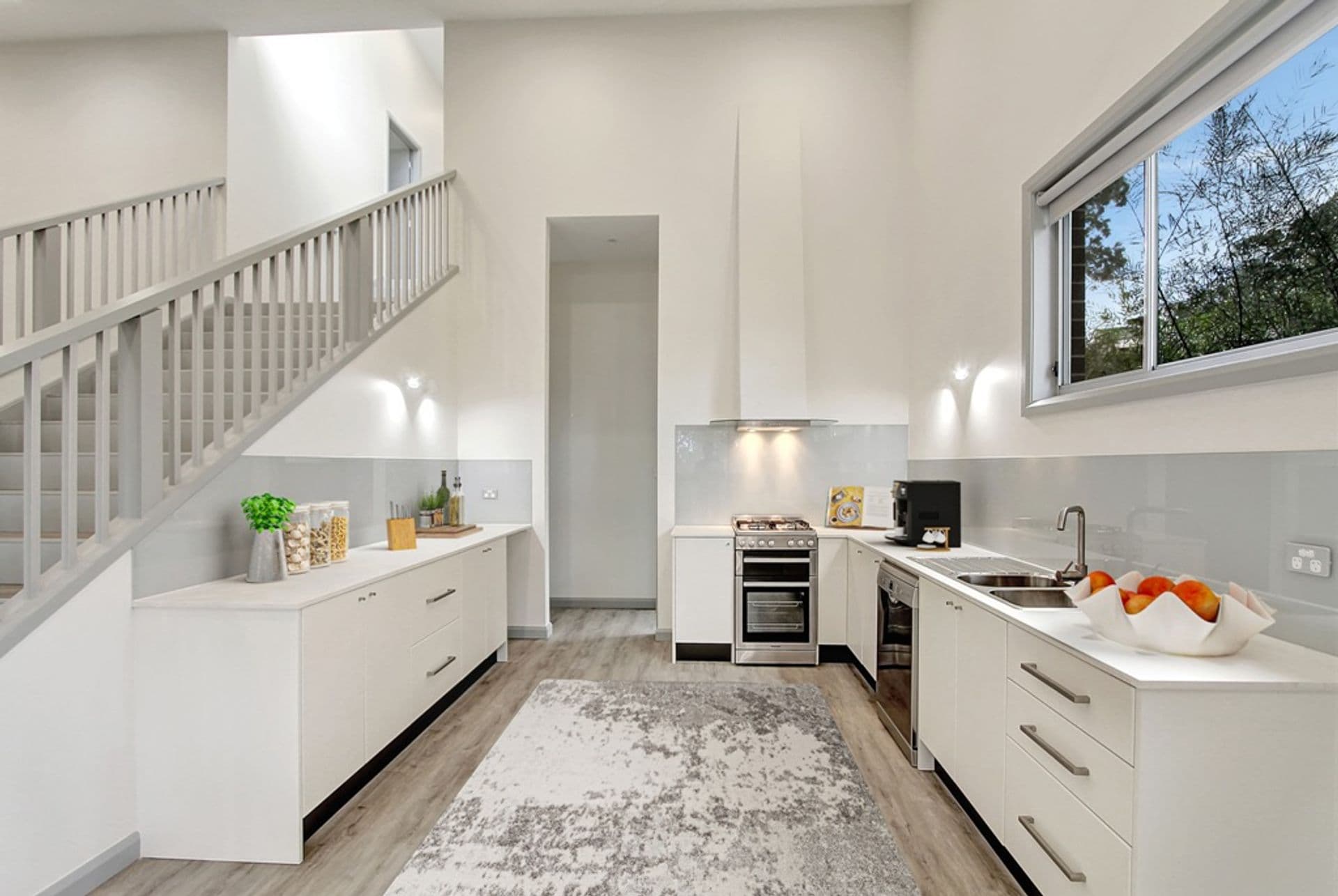 35 Kent Street, Bullaburra, NSW, 2784, Bullaburra - Thumbnail 2