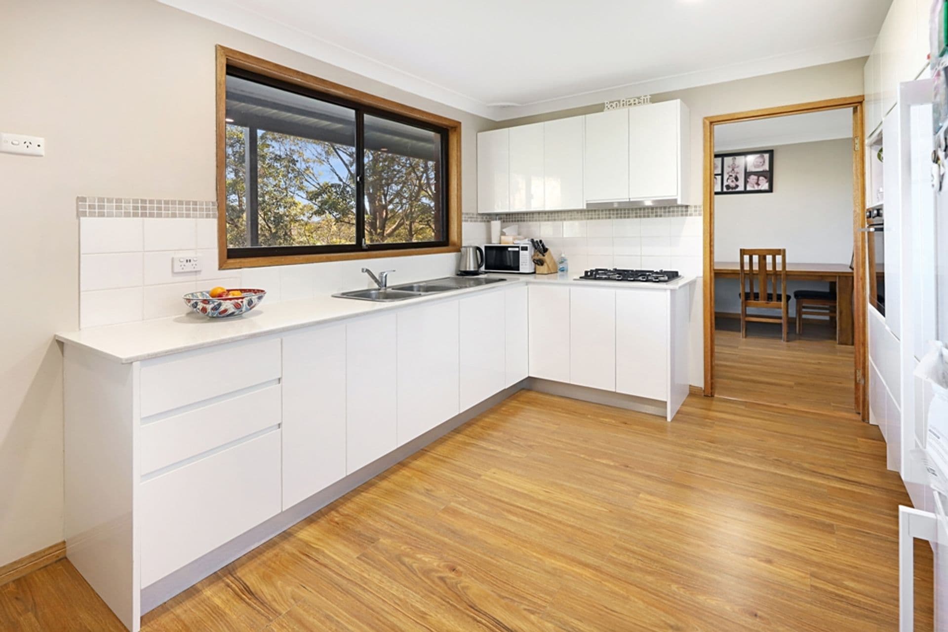 21 Valley Road, Hazelbrook, NSW, 2779, Hazelbrook - Thumbnail 3