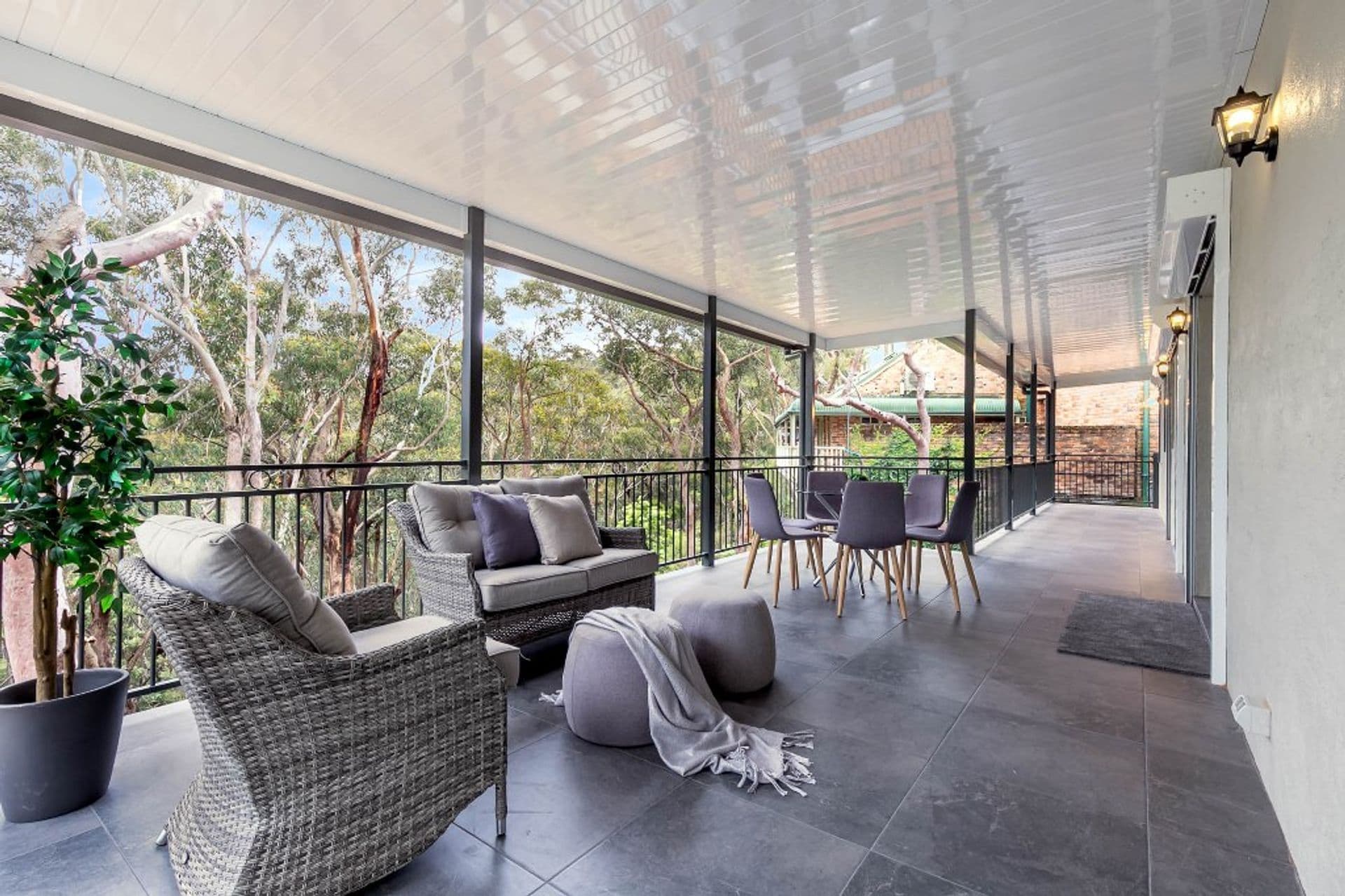 129 Boronia Road, Bullaburra, NSW, 2784, Bullaburra - Thumbnail 2