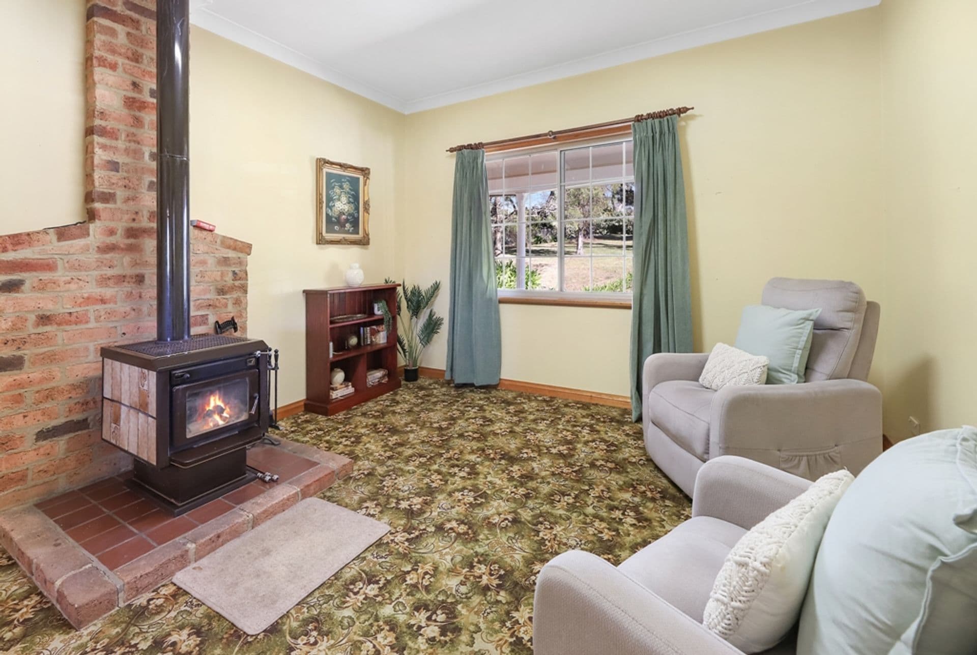 24 Genevieve Road, Bullaburra, NSW, 2784, Bullaburra - Thumbnail 4