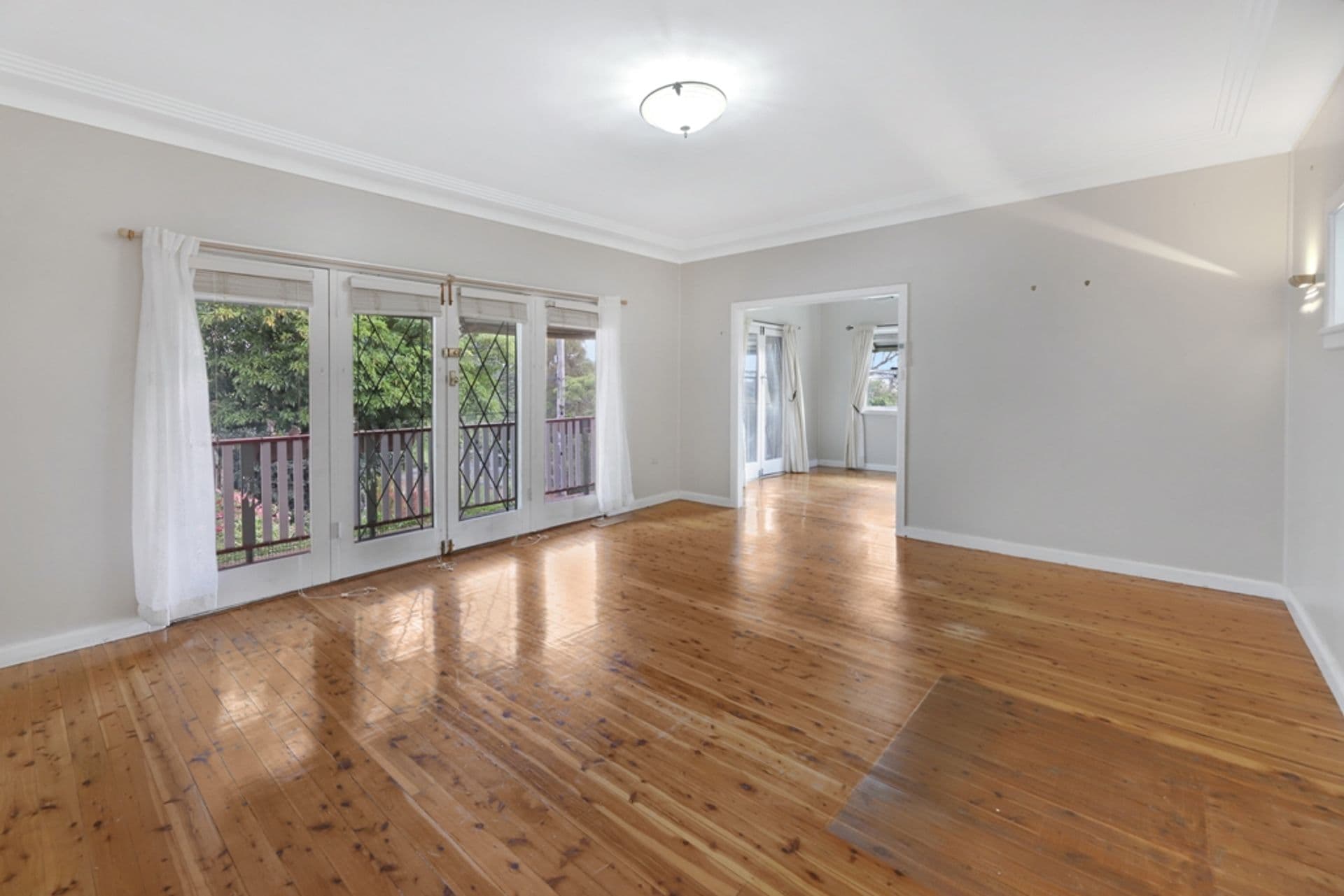 4 Bedford Road, Woodford, NSW, 2778, Woodford - Thumbnail 4