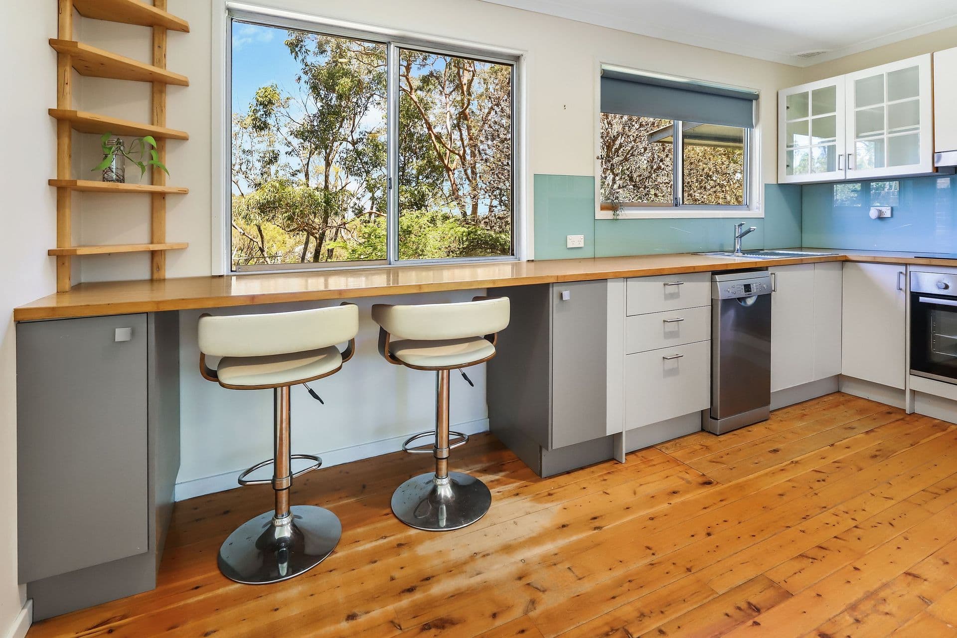 1A Railway Parade, Hazelbrook, NSW, 2779, Hazelbrook - Thumbnail 2