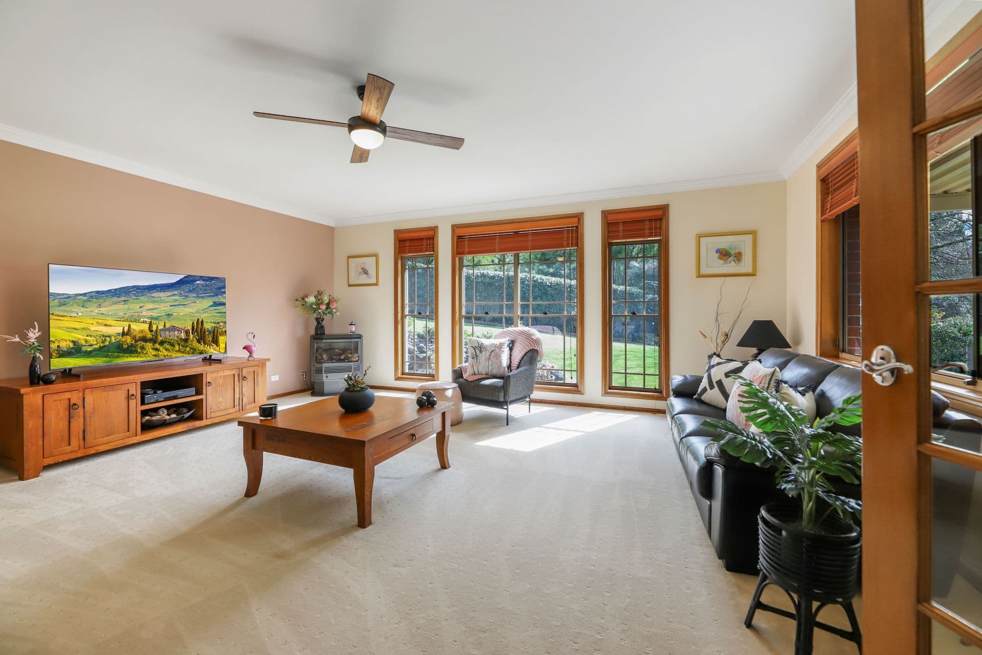 5 Wattlebird Lane, Bullaburra, NSW, 2784, Bullaburra - Thumbnail 8