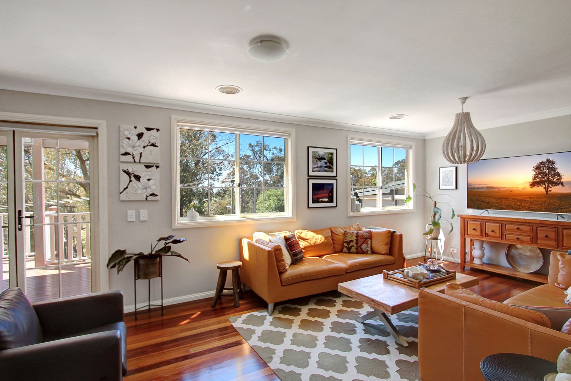 42 Cliff Avenue, Hazelbrook, NSW, 2779, Hazelbrook - Thumbnail 2