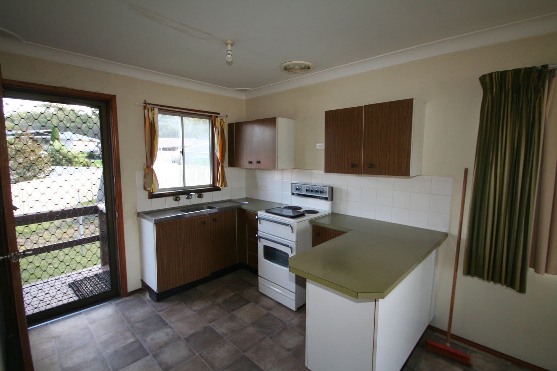 44 Rosemary Row, Rathmines, NSW, 2283, Rathmines - Thumbnail 2